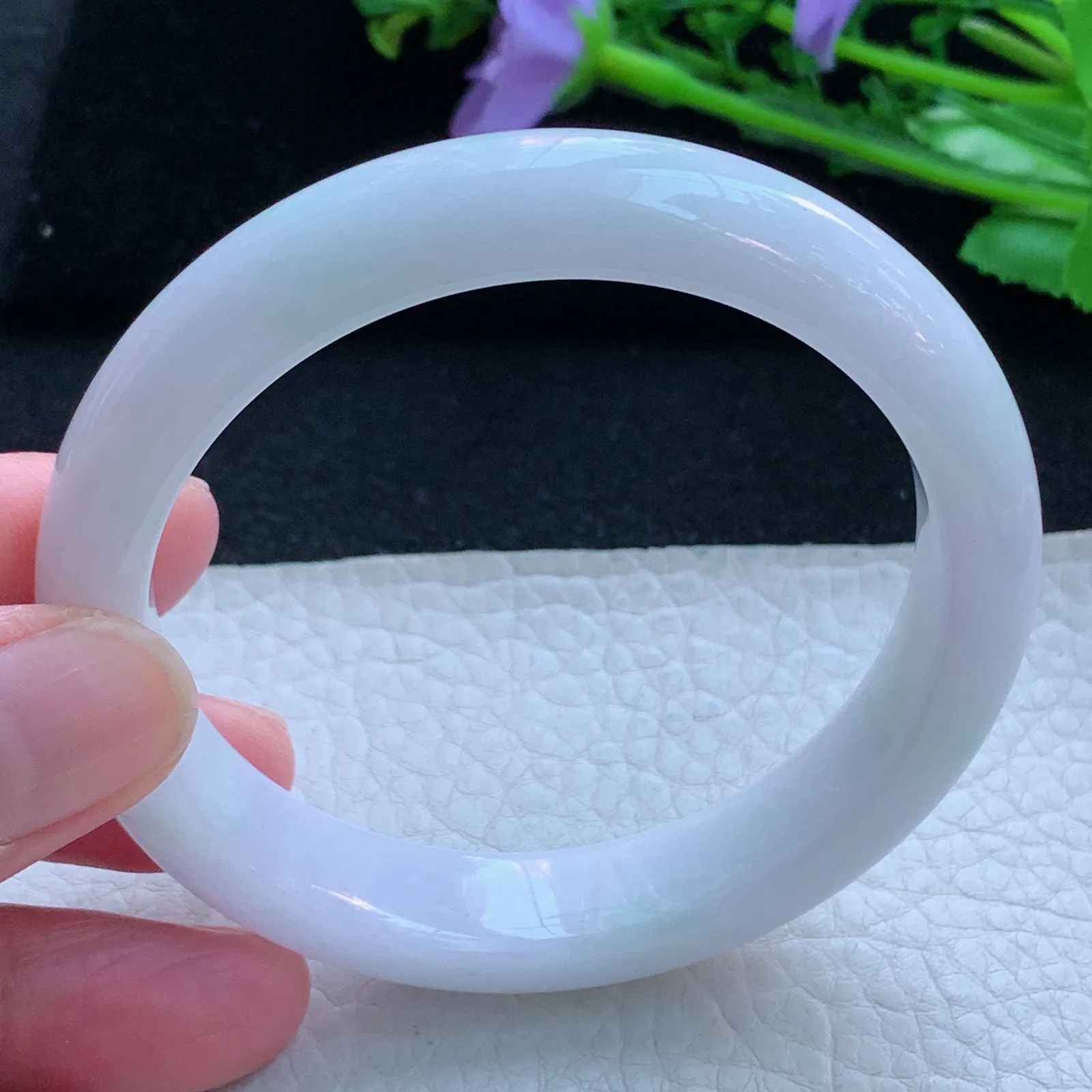 jx自然光57*12.2*8平安镯 缅甸翡翠a货玉手镯纯美宽边玉手环