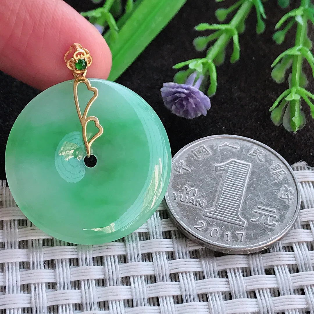 天然a货翡翠28.6/3.9老坑18k金镶嵌冰胶苹果绿平安扣吊坠翡翠玉挂件