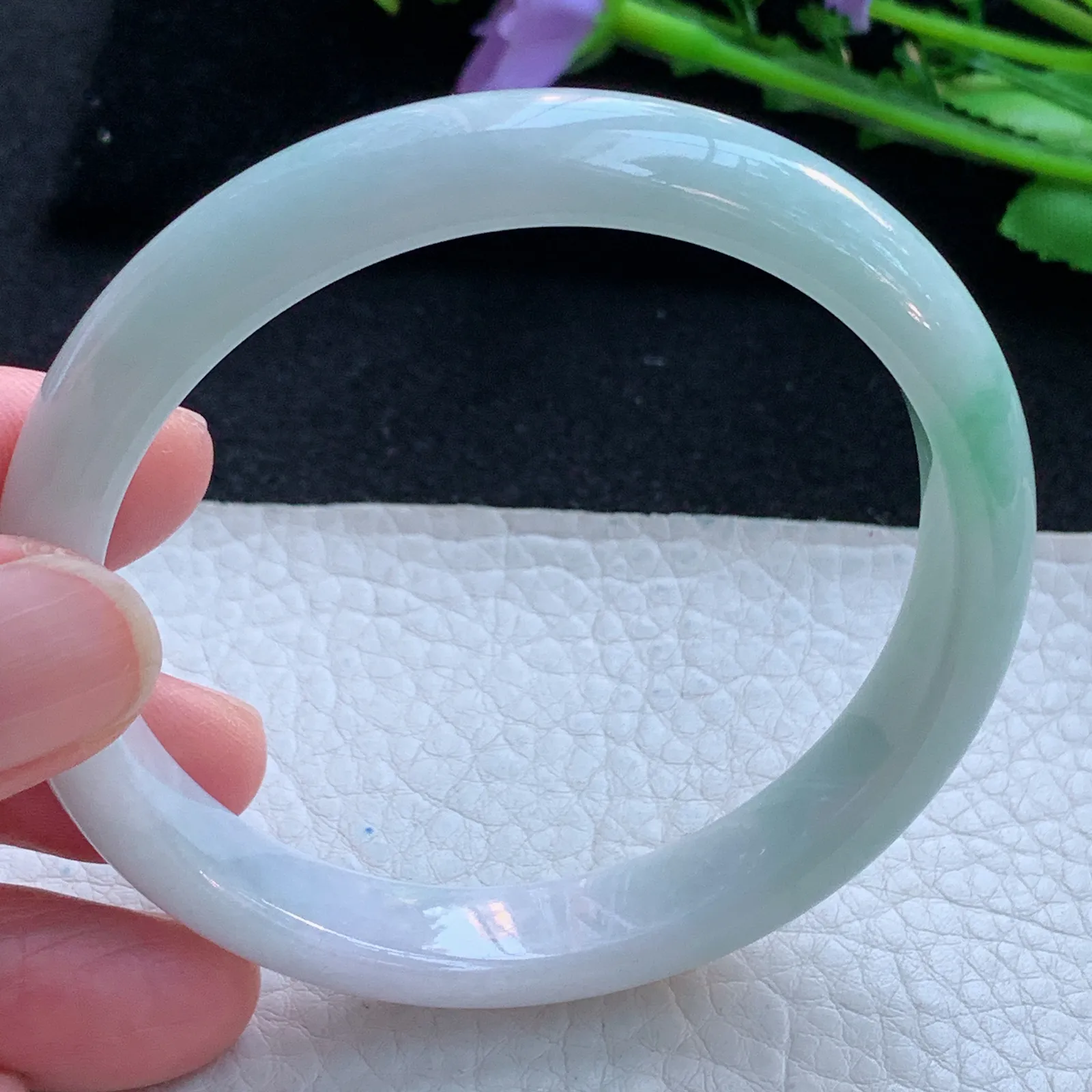 xx自然光58*11*7平安镯 缅甸翡翠a货玉手镯飘花秀气宽边玉手环