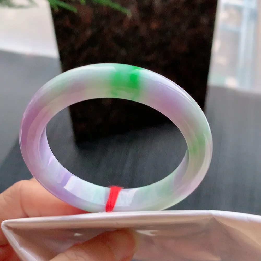 正圈冰糯春彩 无瑕 尺寸:49.9/10.4/8.3 超美 小圈口