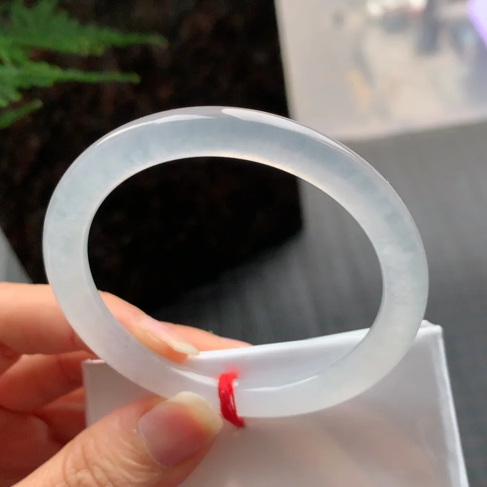 圆条冰玻种白月光 无瑕 尺寸:53.1/6.7 种水好