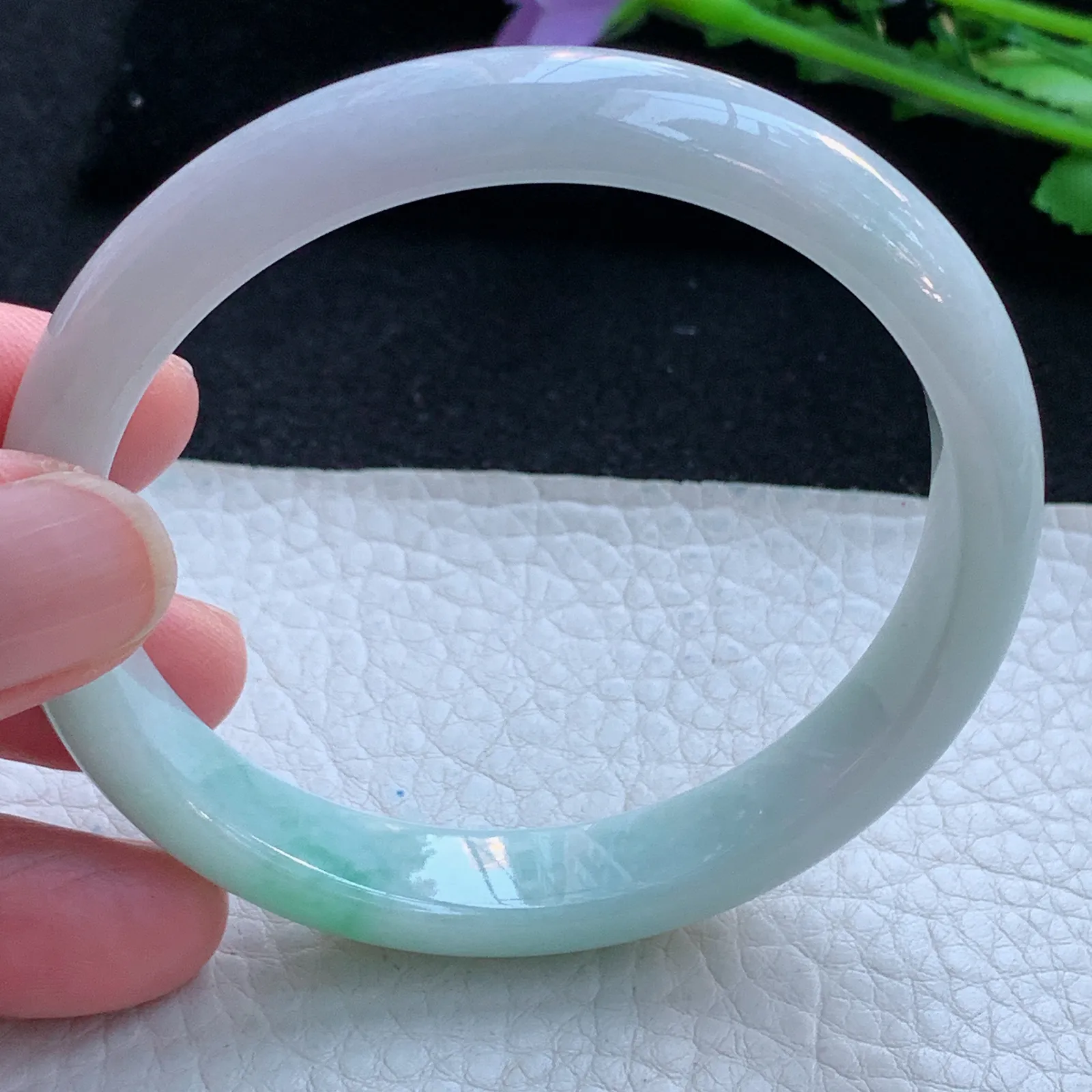 xx自然光58*11*7平安镯 缅甸翡翠a货玉手镯飘花秀气宽边玉手环