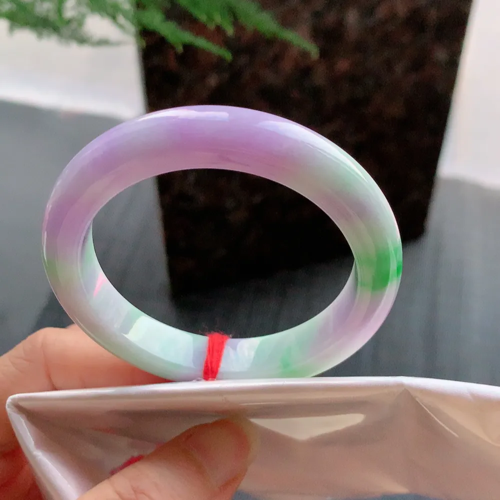 正圈冰糯春彩 无瑕 尺寸:49.9/10.4/8.3 超美 小圈口