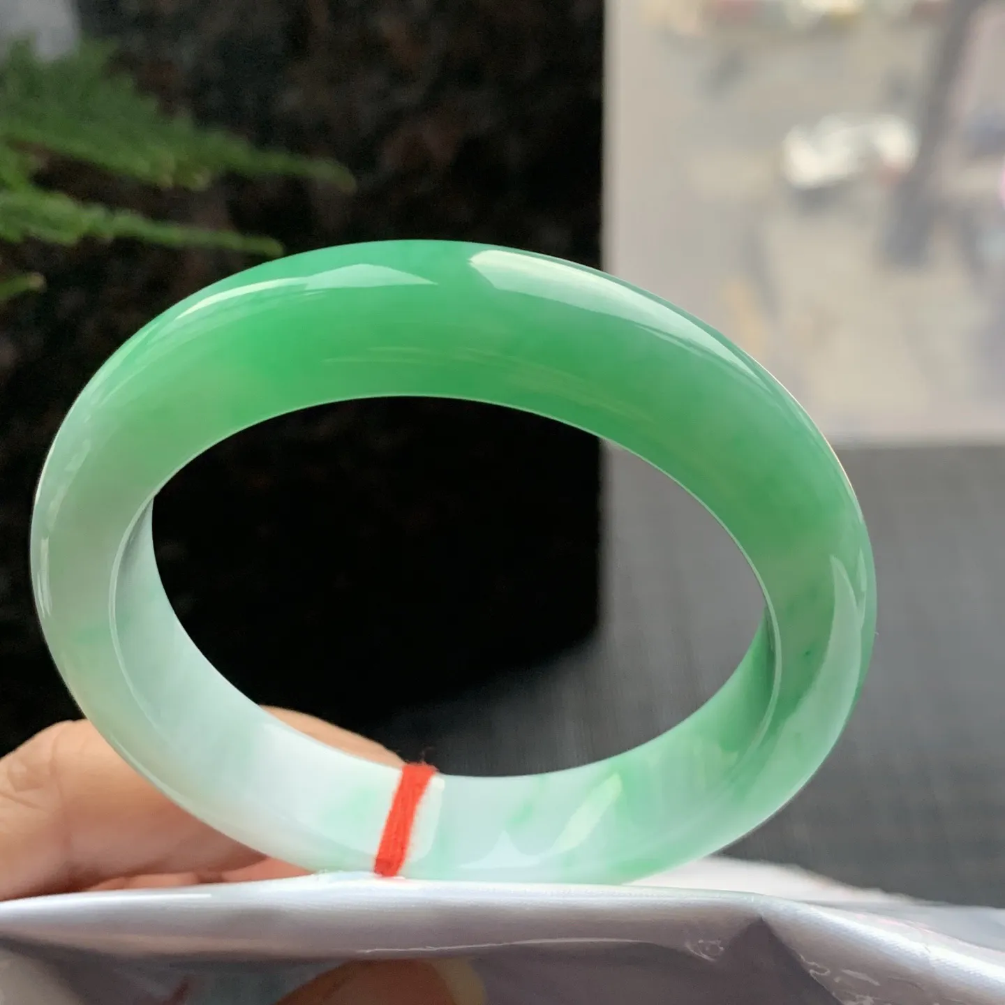 正圈一大节阳绿 无瑕 尺寸:53.3/12.2/8.7 色好🥰🥰