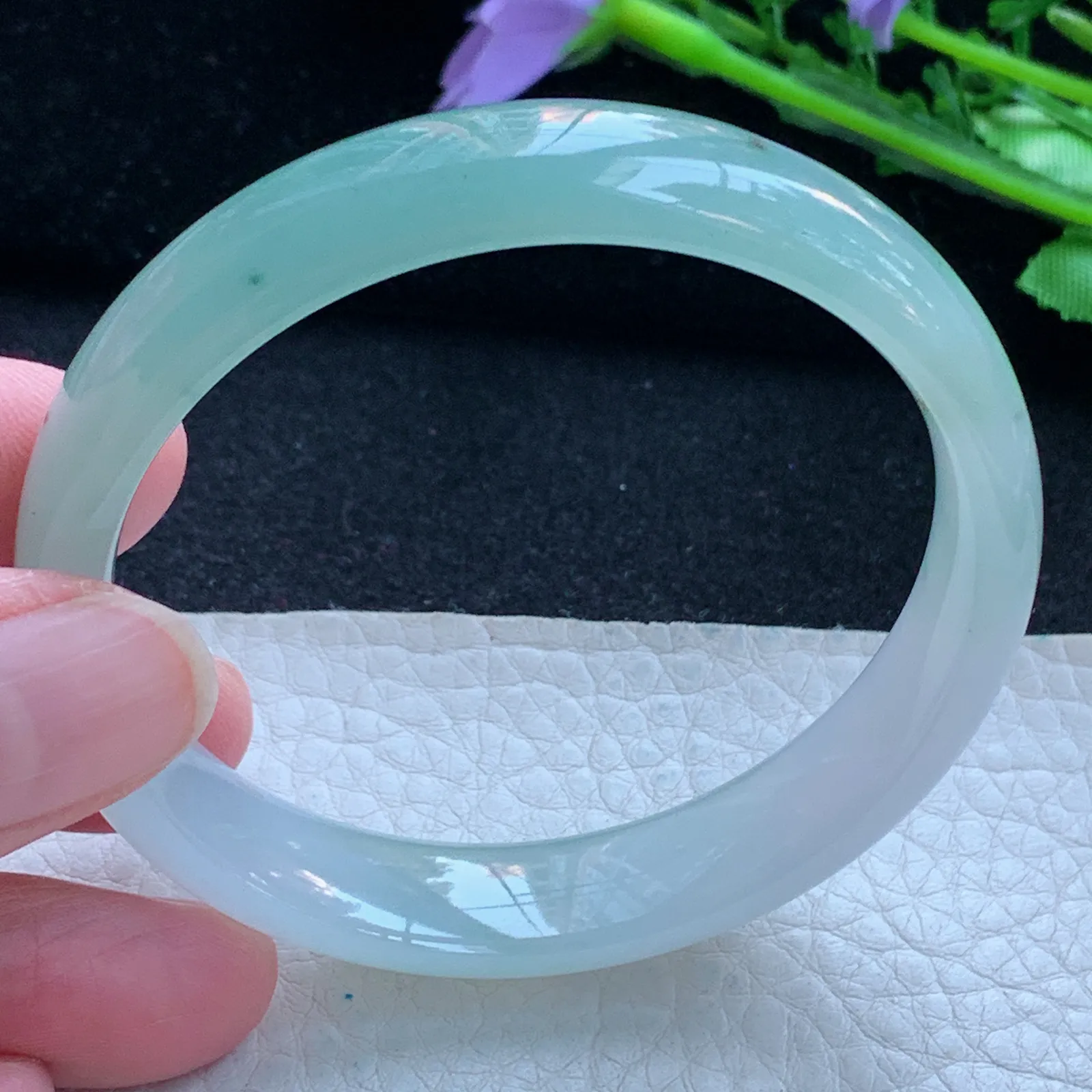 h自然光55*12*6.7平字镯 缅甸翡翠a货玉手镯冰透飘花宽边玉手环