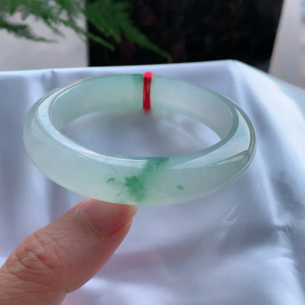 正圈高冰绿花 无瑕 尺寸:56.9/13.2/8.9 花美🥰🥰