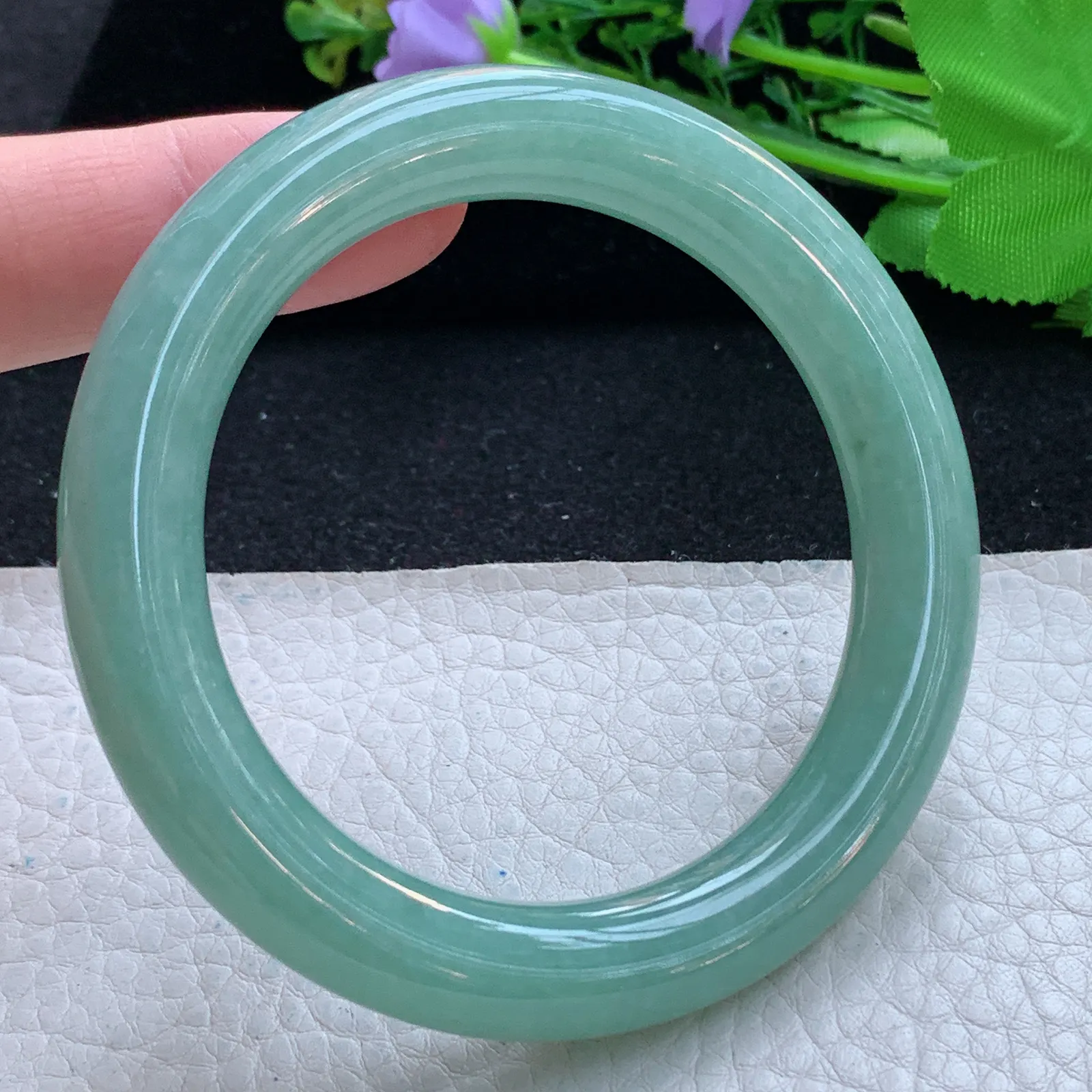 js自然光55*10.5美人镯 缅甸翡翠a货玉手镯满绿圆条珠宝玉手环