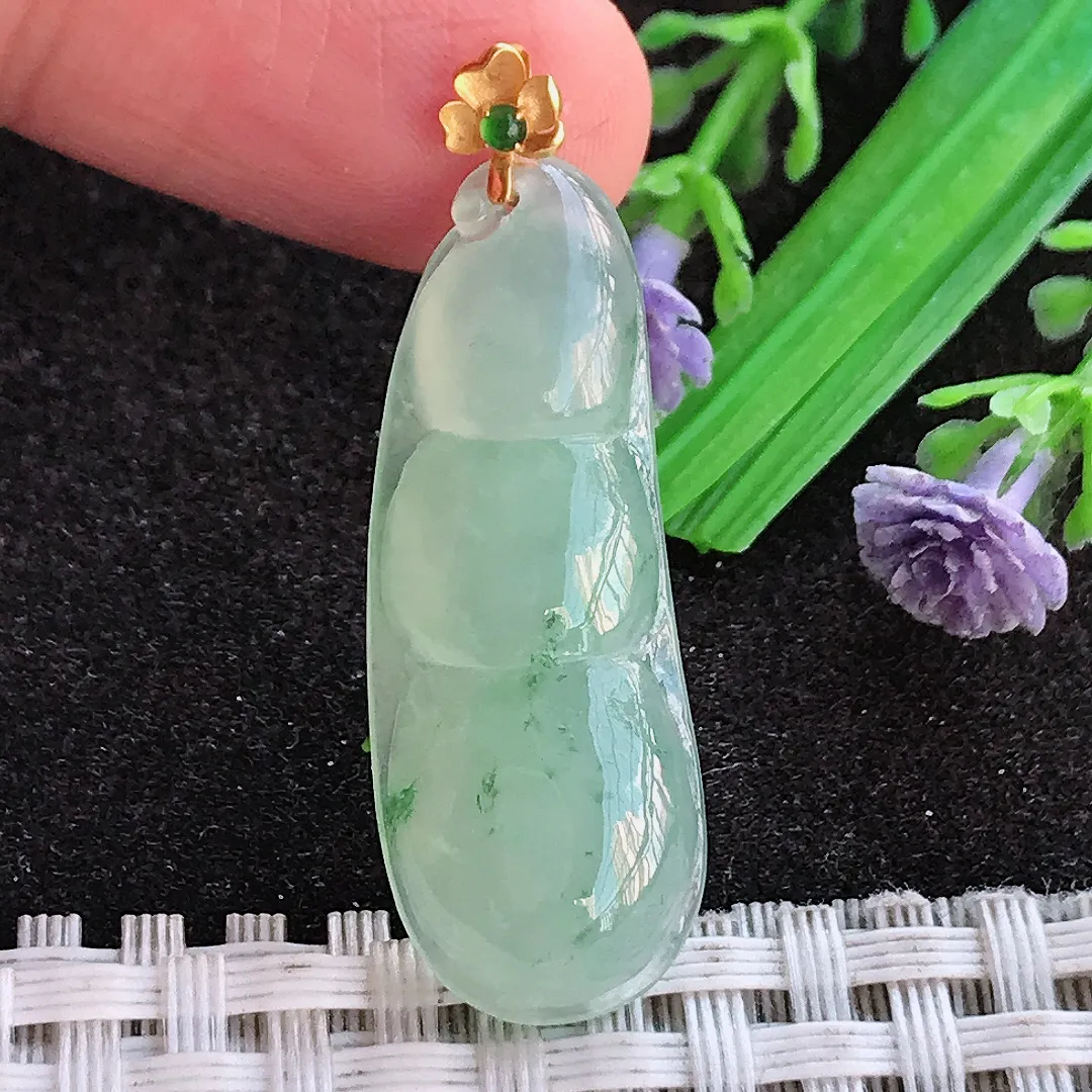 天然a货翡翠34.3/12.8/4.8老坑18k金镶嵌冰晴绿四季豆吊坠翡翠玉挂件