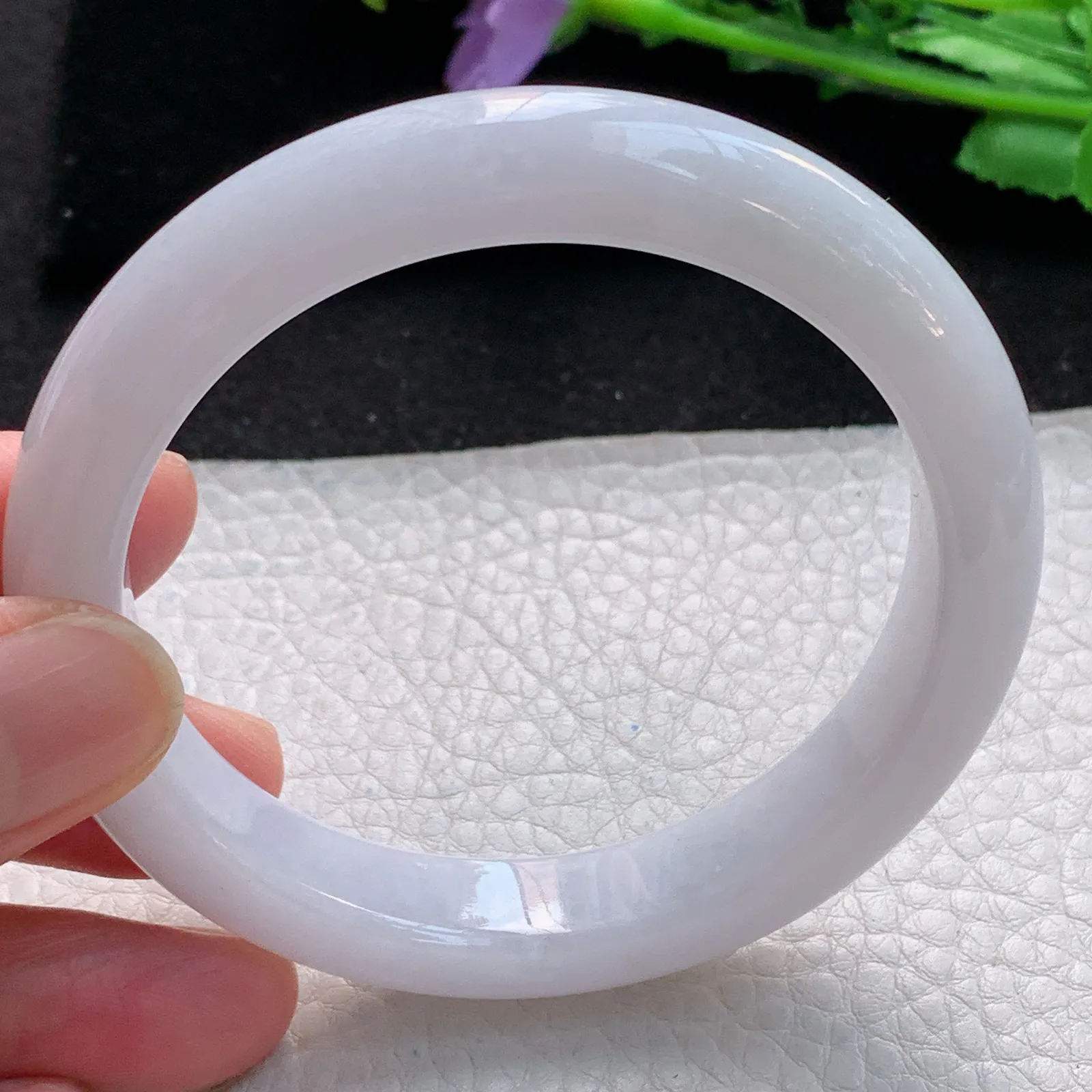 z自然光58*11.8*8.3平安镯 缅甸翡翠a货玉手镯淡紫底宽边珠宝玉手环