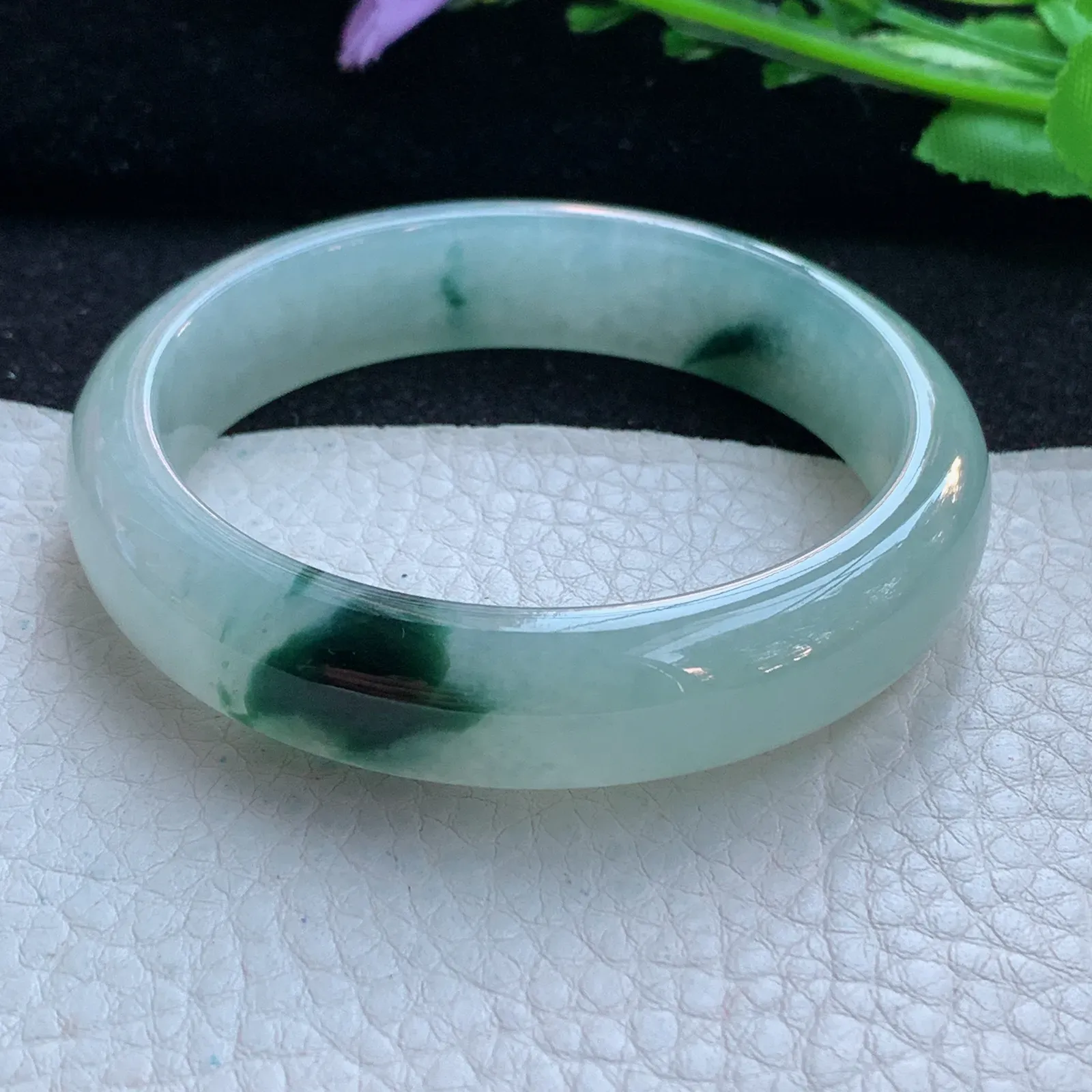 js自然光54.5*12.8*7.2平安镯 缅甸翡翠a货玉手镯冰透飘花宽边玉手环