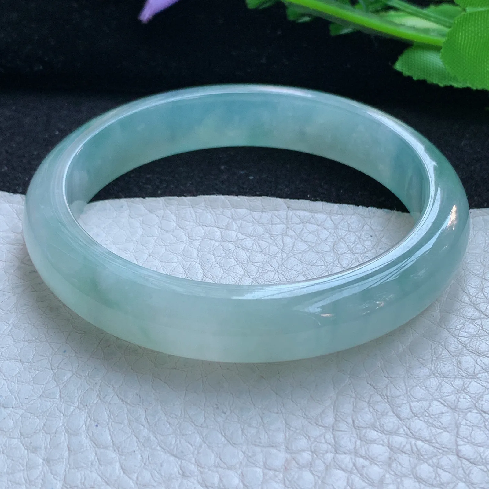 js自然光58*11.8*7.6平安镯 缅甸翡翠a货玉手镯冰起光宽边珠宝玉手环