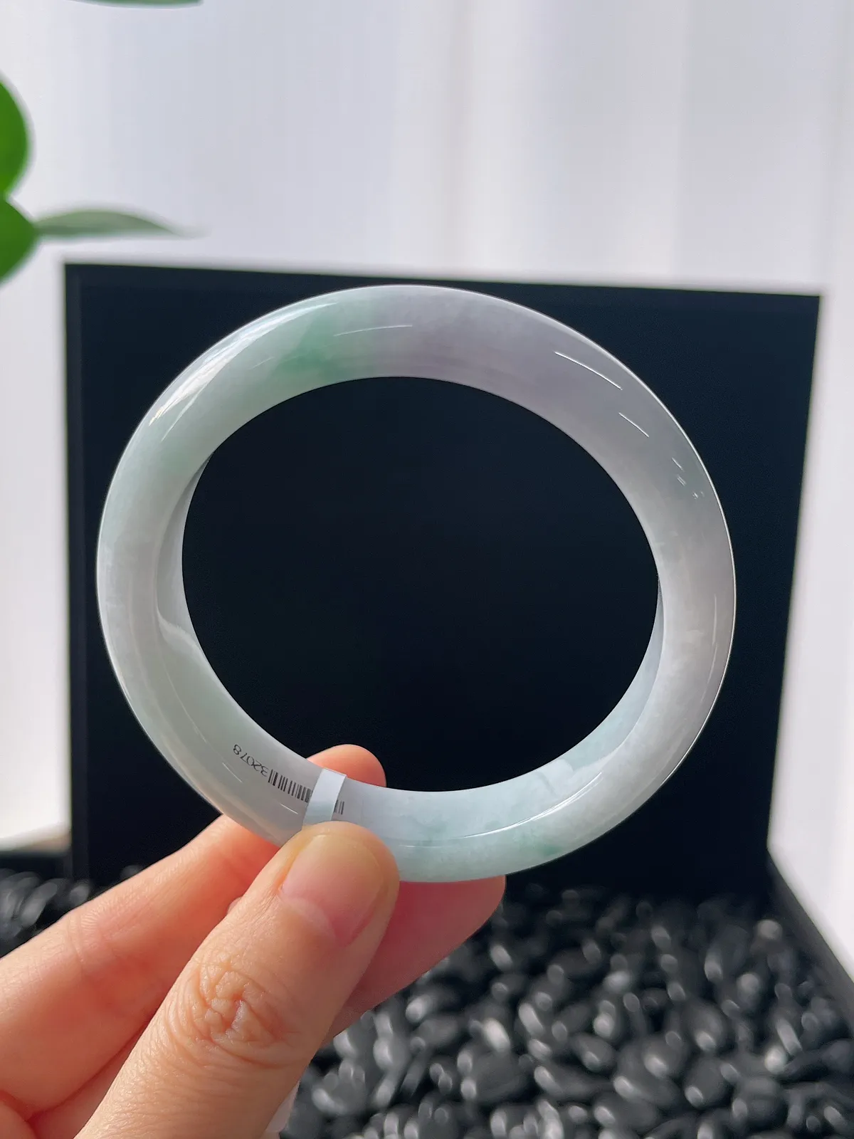 正圈56.5圈口，翡翠糯化种飘花手镯