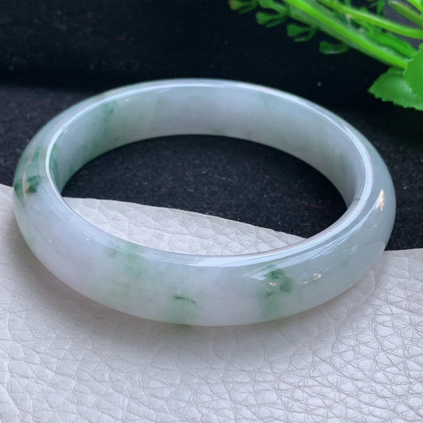 xx自然光58*13*8.5平安镯 缅甸翡翠a货玉手镯冰飘花宽边玉手环