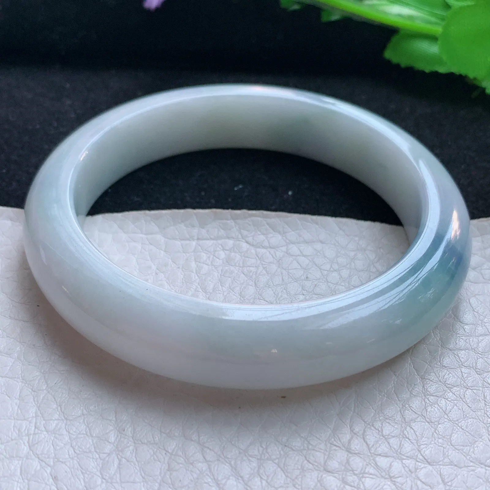 yw5自然光57*12.5*8.5平安镯 缅甸翡翠a货玉手镯高雅宽边玉手环