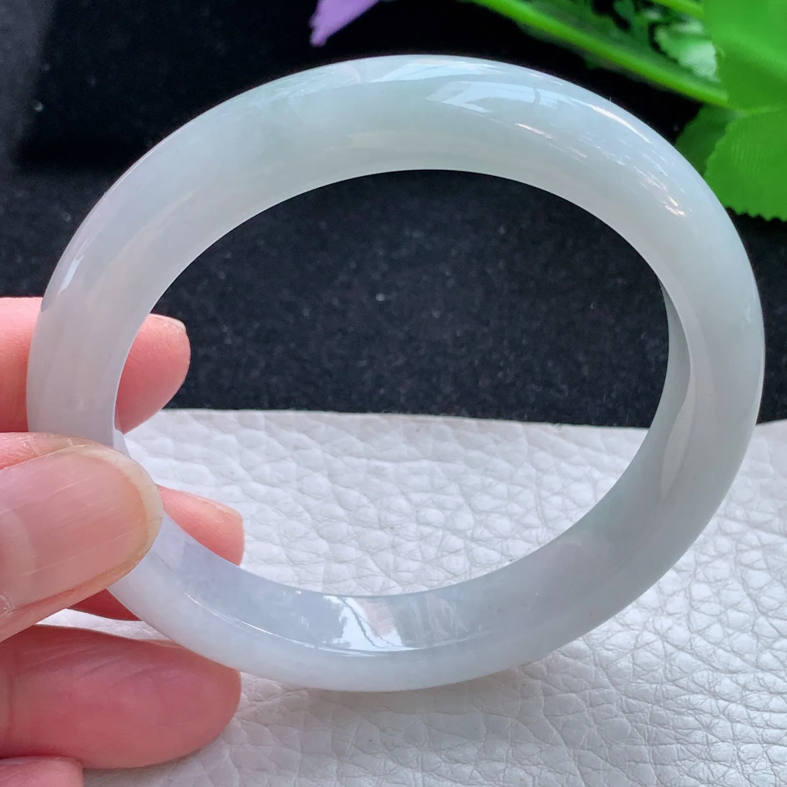 n自然光55*10.5*8平安镯 缅甸翡翠a货玉手镯冰纯清爽宽边玉手环