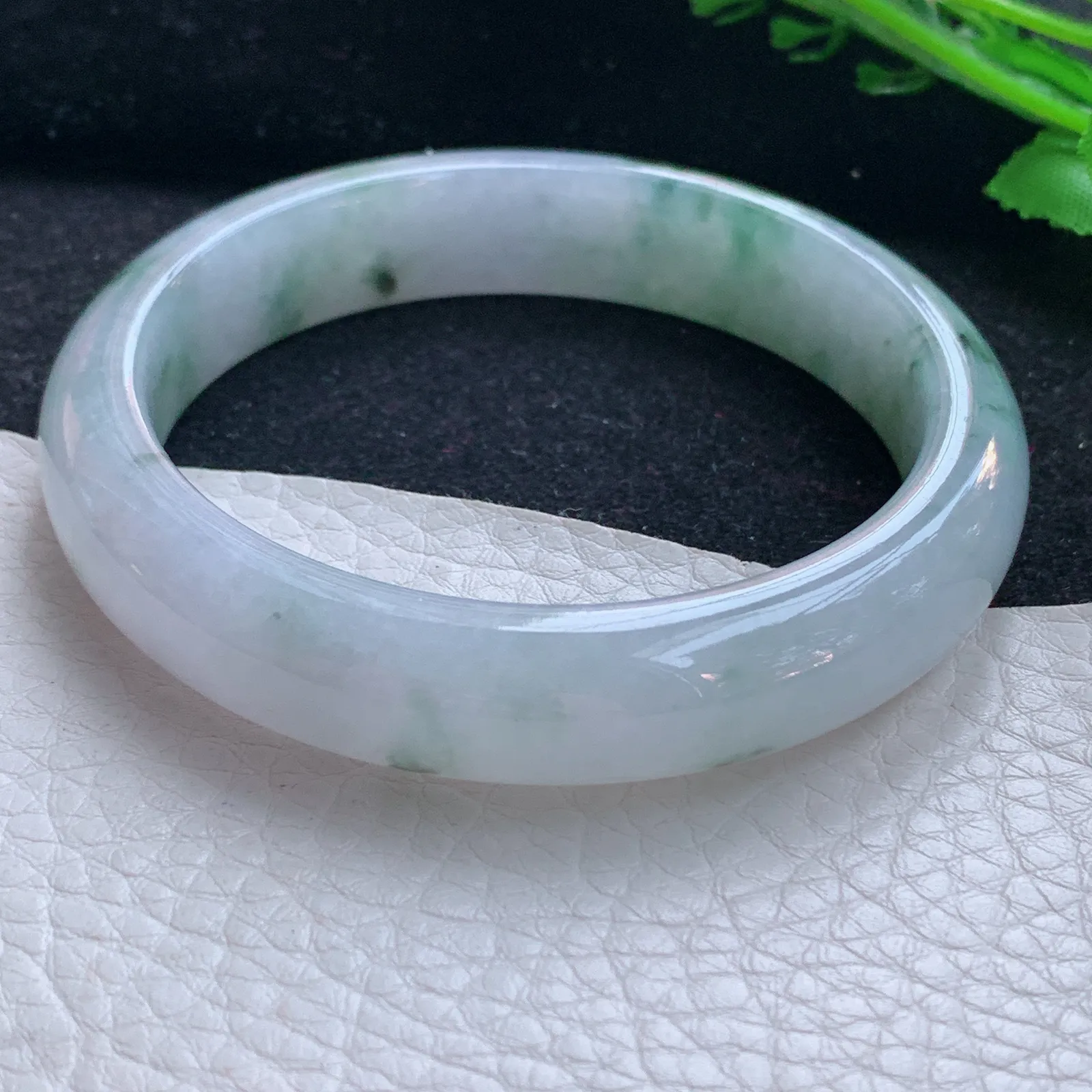 xx自然光58*13*8.5平安镯 缅甸翡翠a货玉手镯冰飘花宽边玉手环