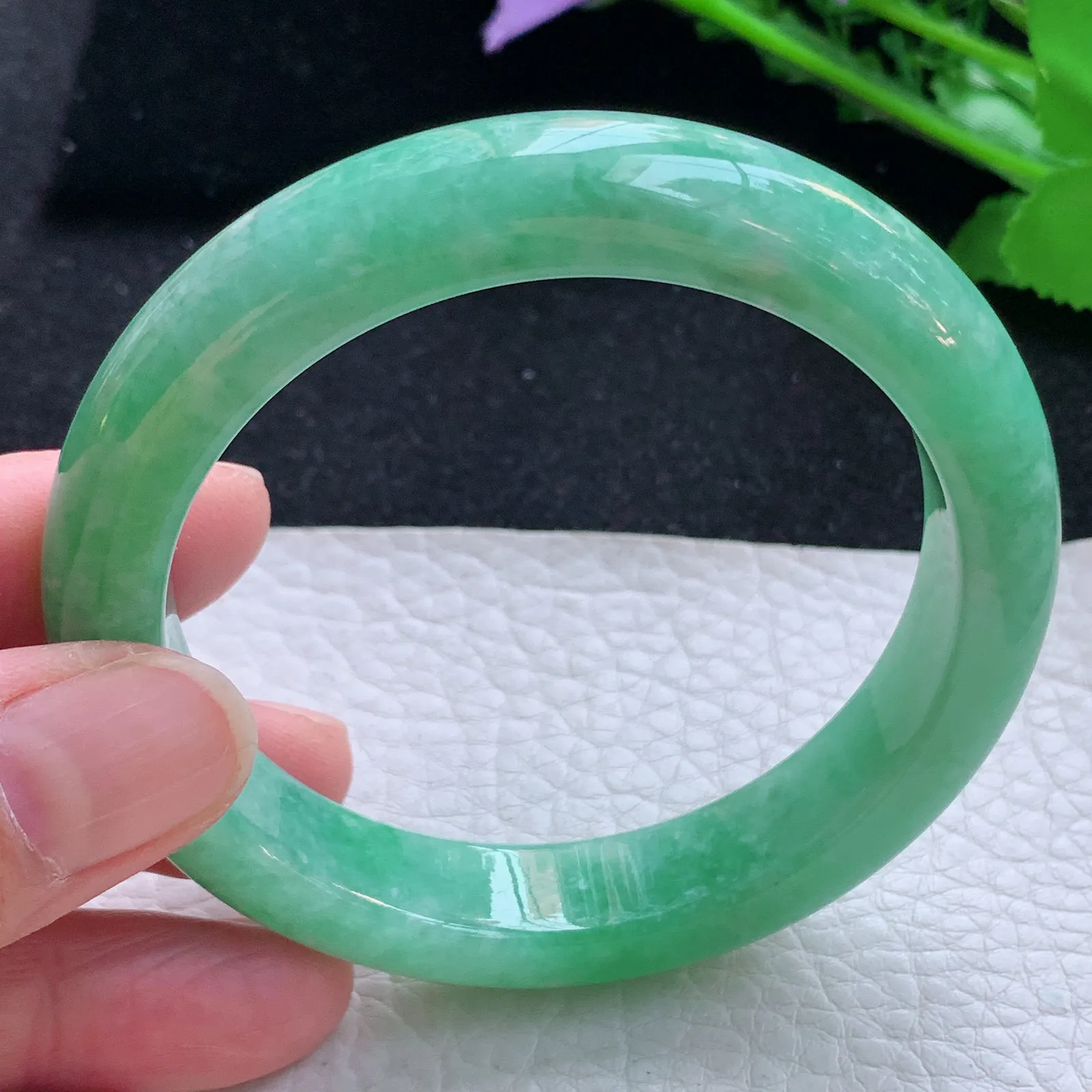 yh自然光56*11.8*8.8平安镯 翡翠a货玉手镯满绿宽边玉手环 美人镯