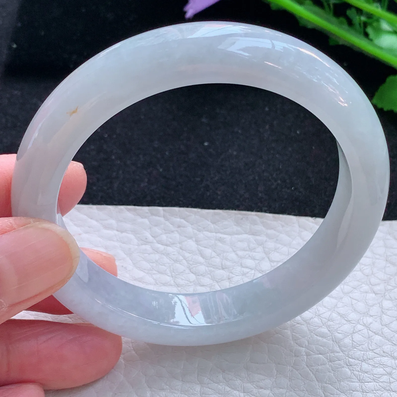 hf自然光55.5*11.8*8.2平安镯 缅甸翡翠a货玉手镯白月光纯纯宽边玉手环