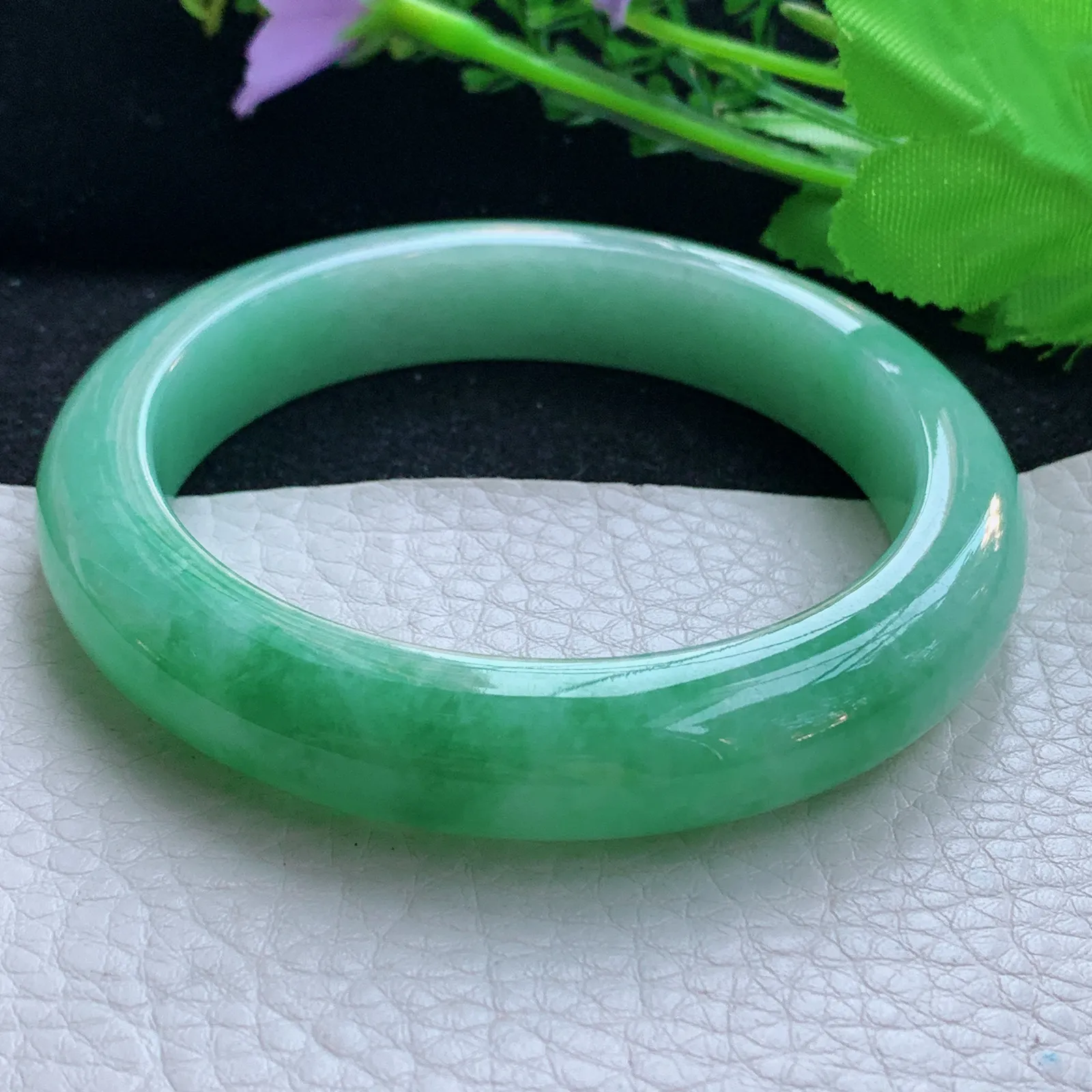 xc大圈口60.5*12.6*9平安镯 缅甸翡翠a货玉手镯满绿厚装宽边玉手环