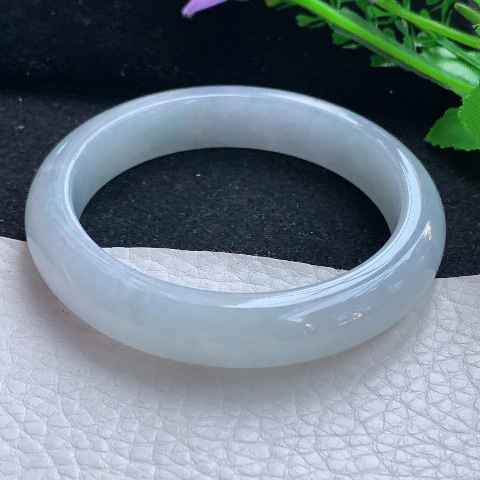 hf自然光55.5*11.8*8.2平安镯 缅甸翡翠a货玉手镯白月光纯纯宽边玉手环