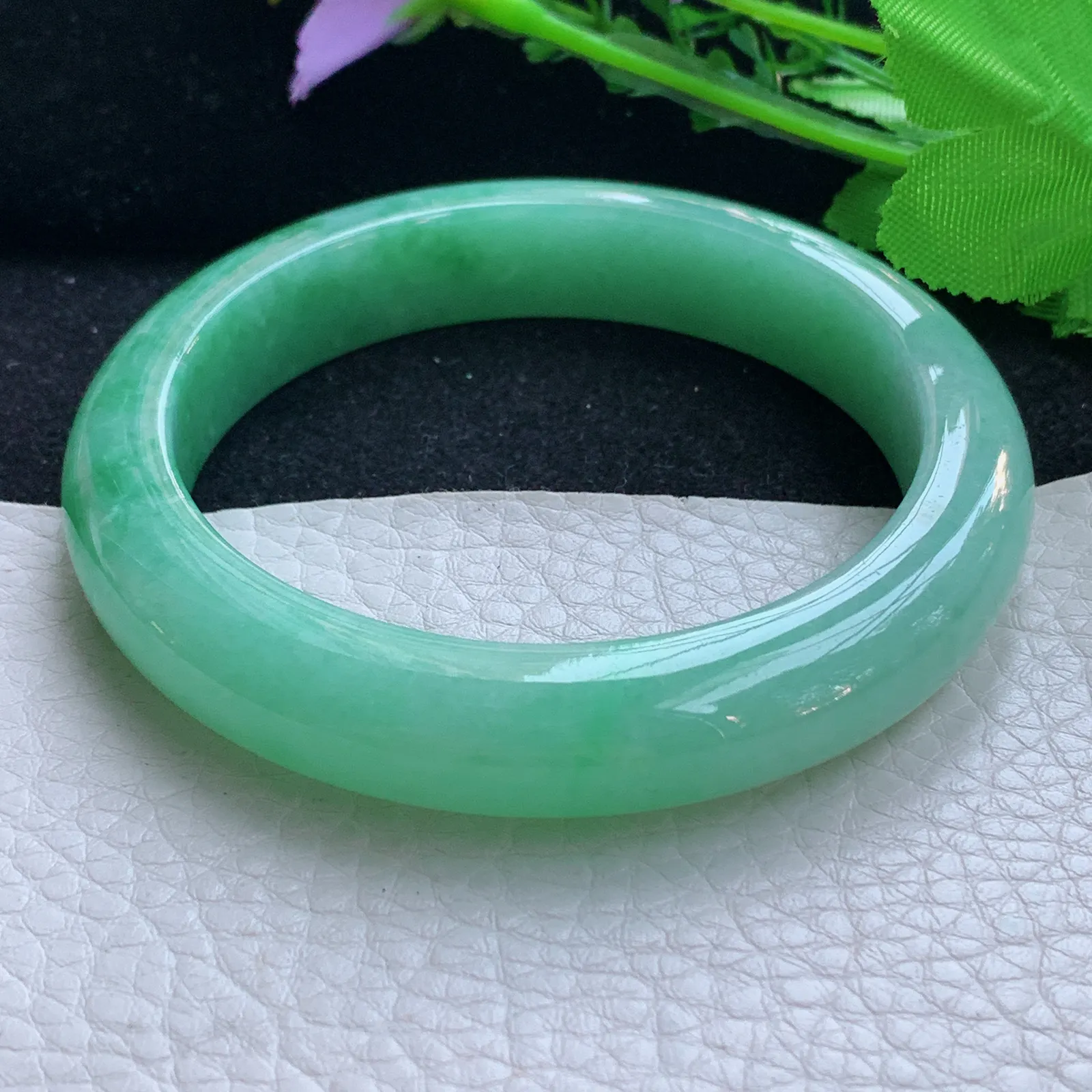 xc大圈口60.5*12.6*9平安镯 缅甸翡翠a货玉手镯满绿厚装宽边玉手环