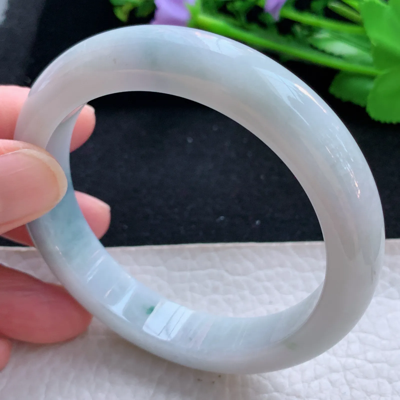 yw5自然光57*12.5*8.5平安镯 缅甸翡翠a货玉手镯高雅宽边玉手环