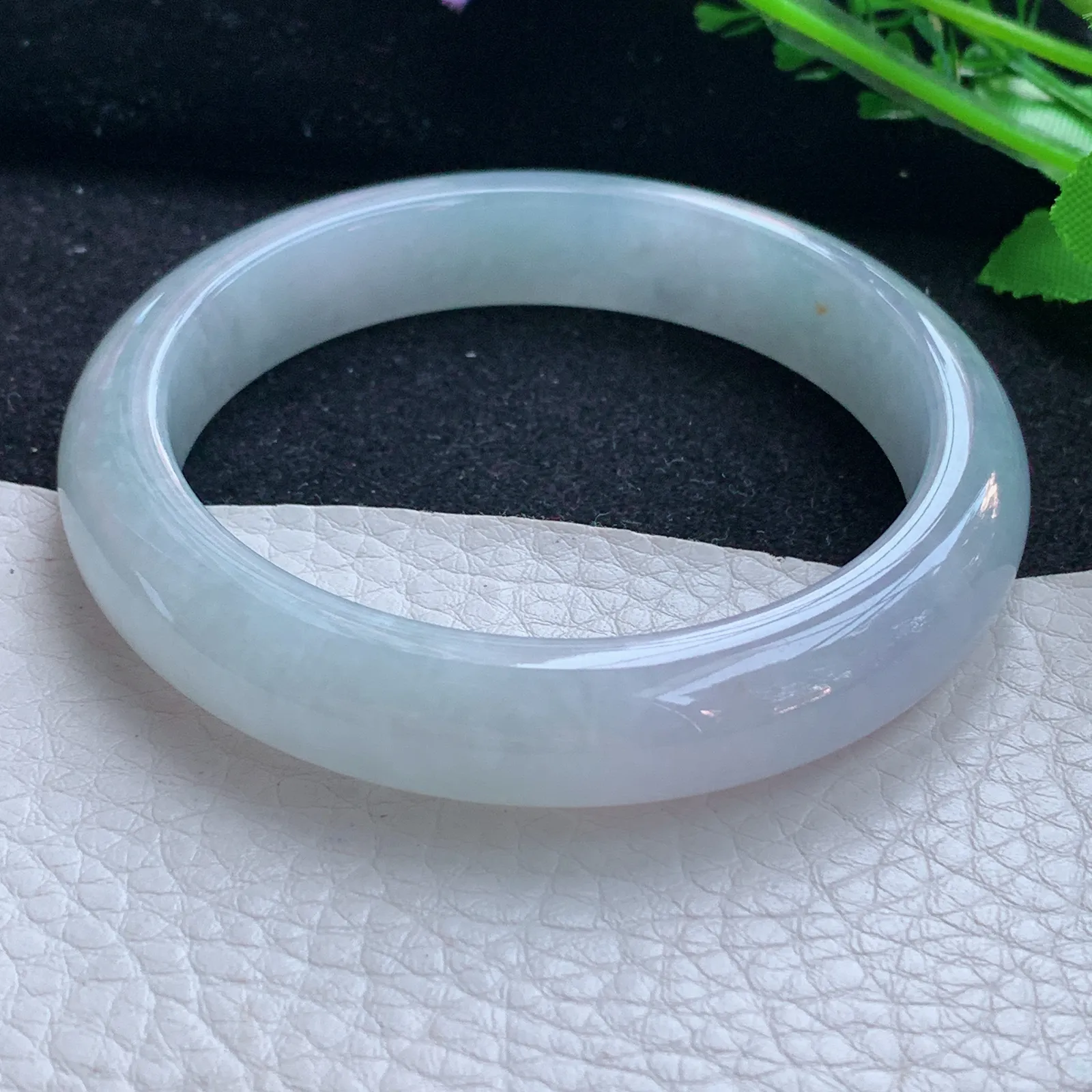 hf自然光57.5*11.8*8.3平安镯 缅甸翡翠a货玉手镯白月光宽边玉手环