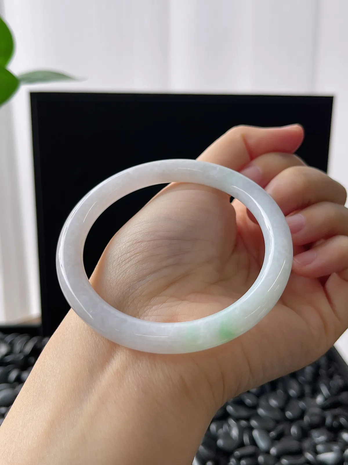 圆镯55圈口，翡翠手镯