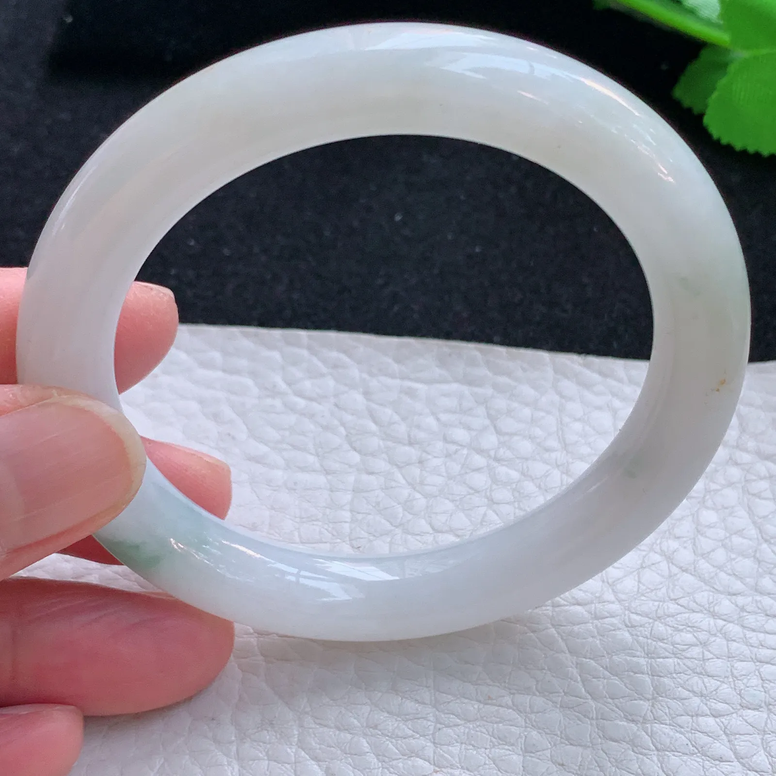 mq自然光54*10*9叮当镯 缅甸翡翠a货玉手镯飘花圆条玉手环 美人镯