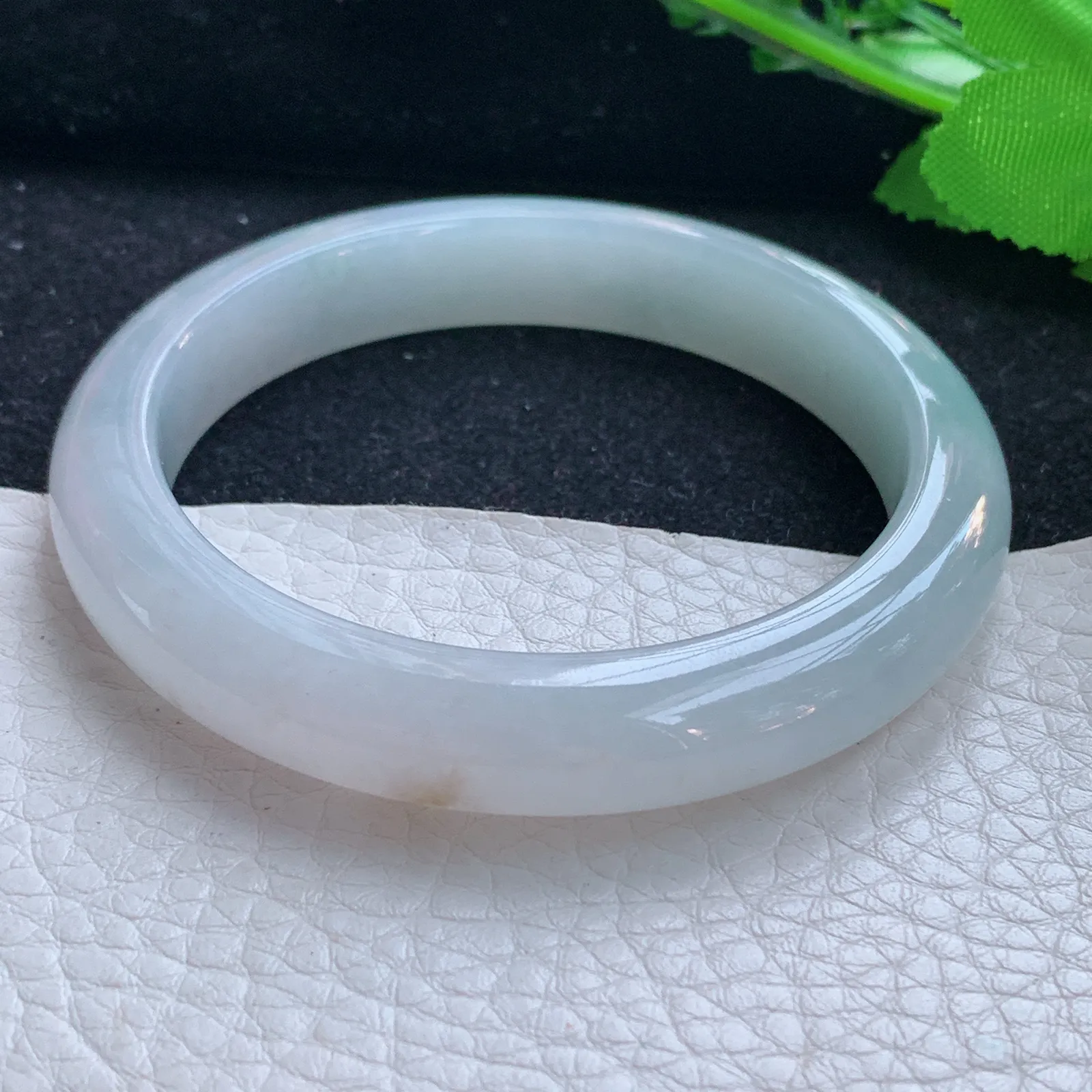 n自然光55*10.5*8平安镯 缅甸翡翠a货玉手镯冰纯清爽宽边玉手环