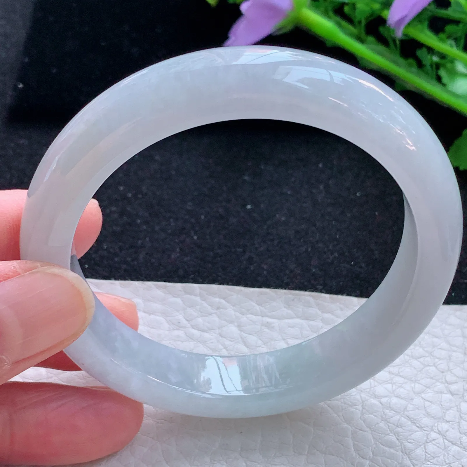 hf自然光55.5*11.8*8.2平安镯 缅甸翡翠a货玉手镯白月光纯纯宽边玉手环