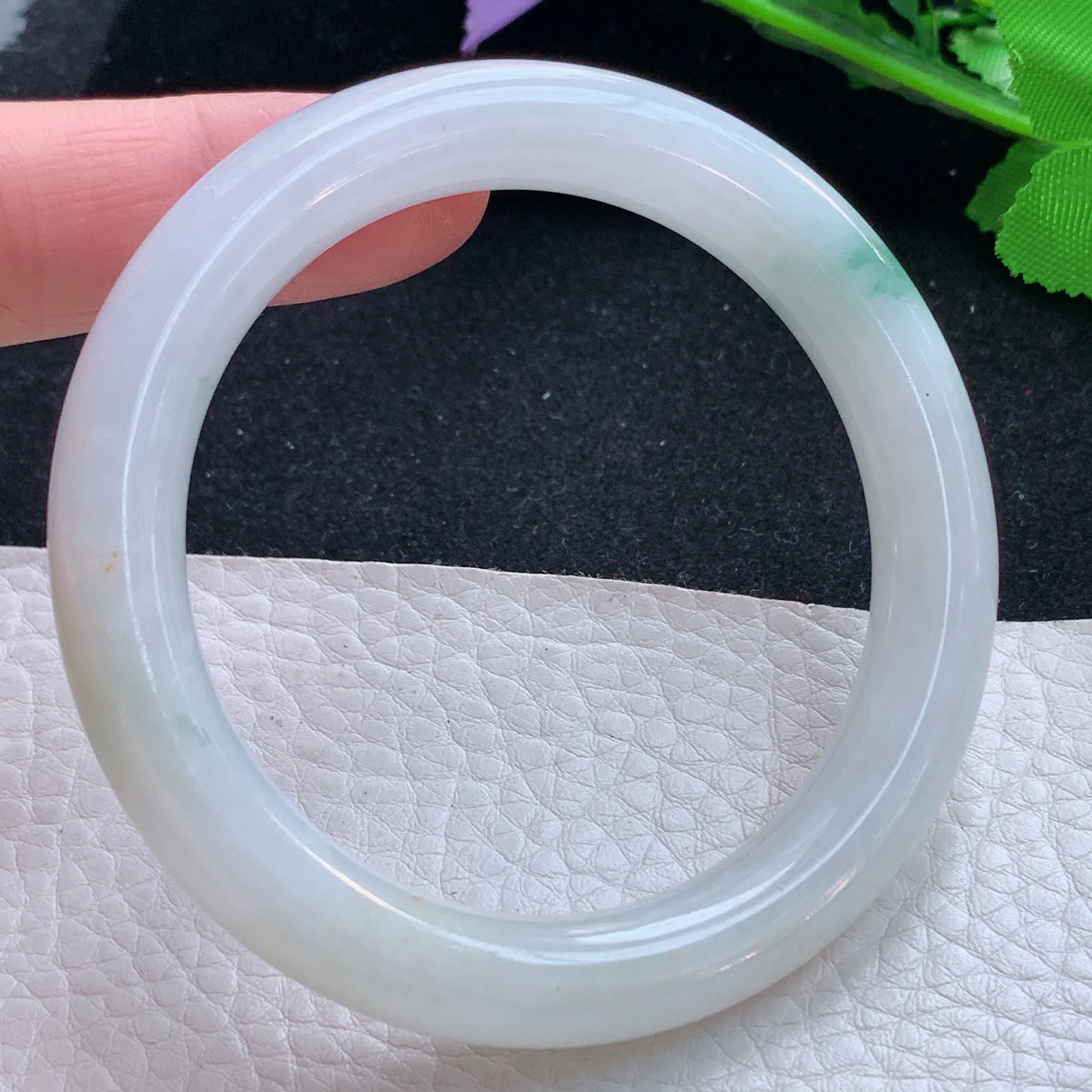 mq自然光54*10*9叮当镯 缅甸翡翠a货玉手镯飘花圆条玉手环 美人镯