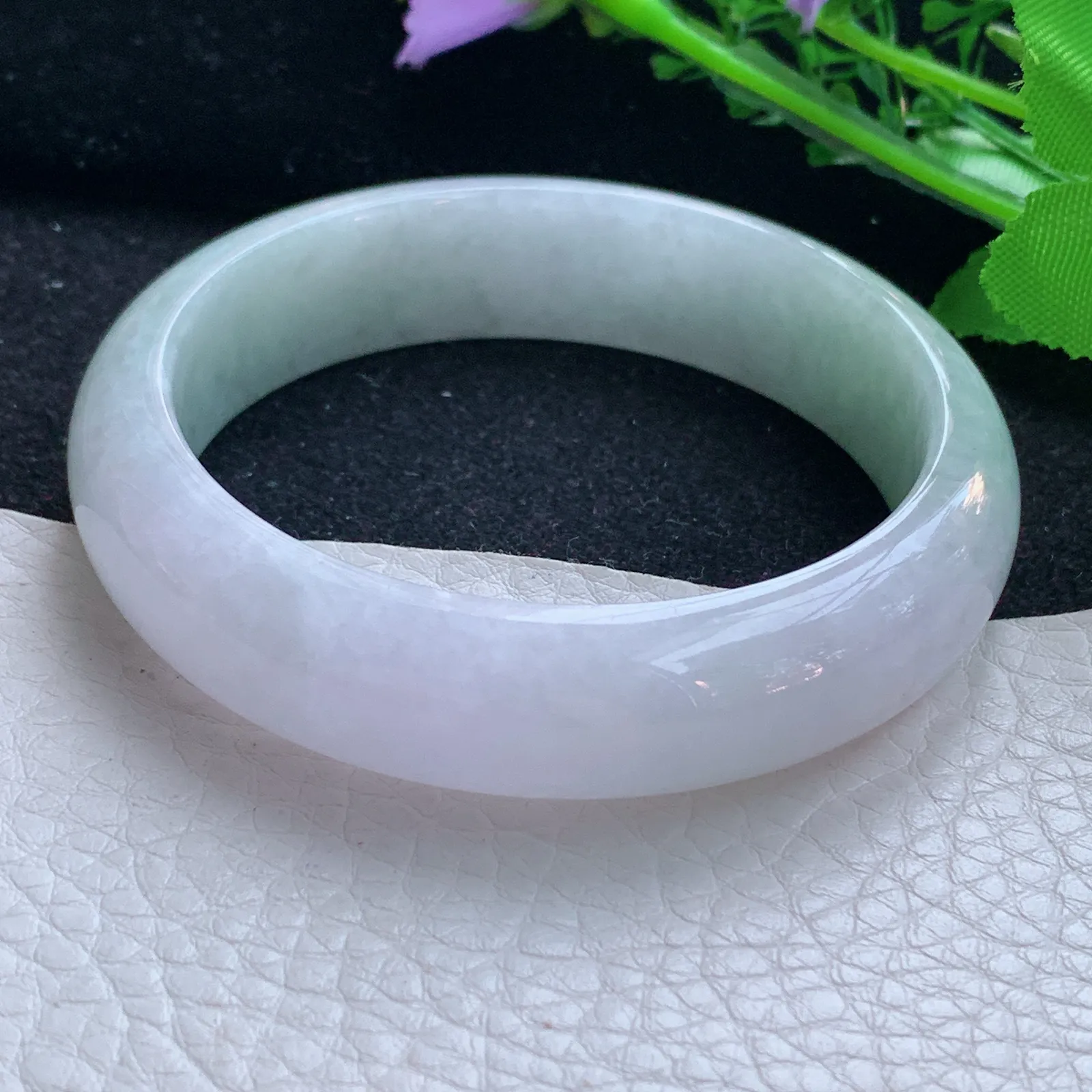 zjf自然光57.5*15*8.2轮胎镯 缅甸翡翠a货玉手镯淡春带彩宽边玉手环