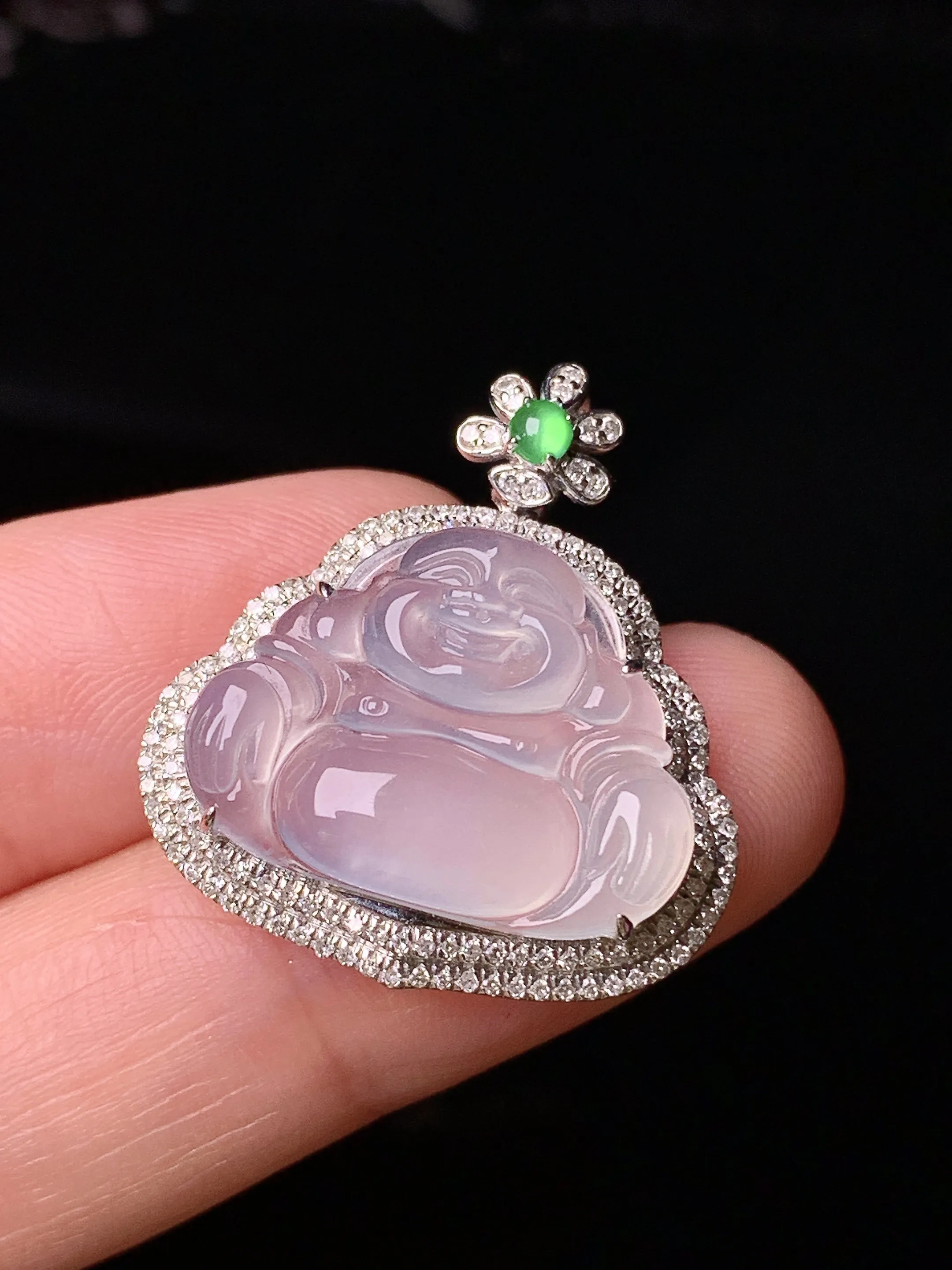 18k金钻镶嵌冰种佛公吊坠 玉质细腻 色泽清新艳丽 整体尺寸25.5*23.3*8