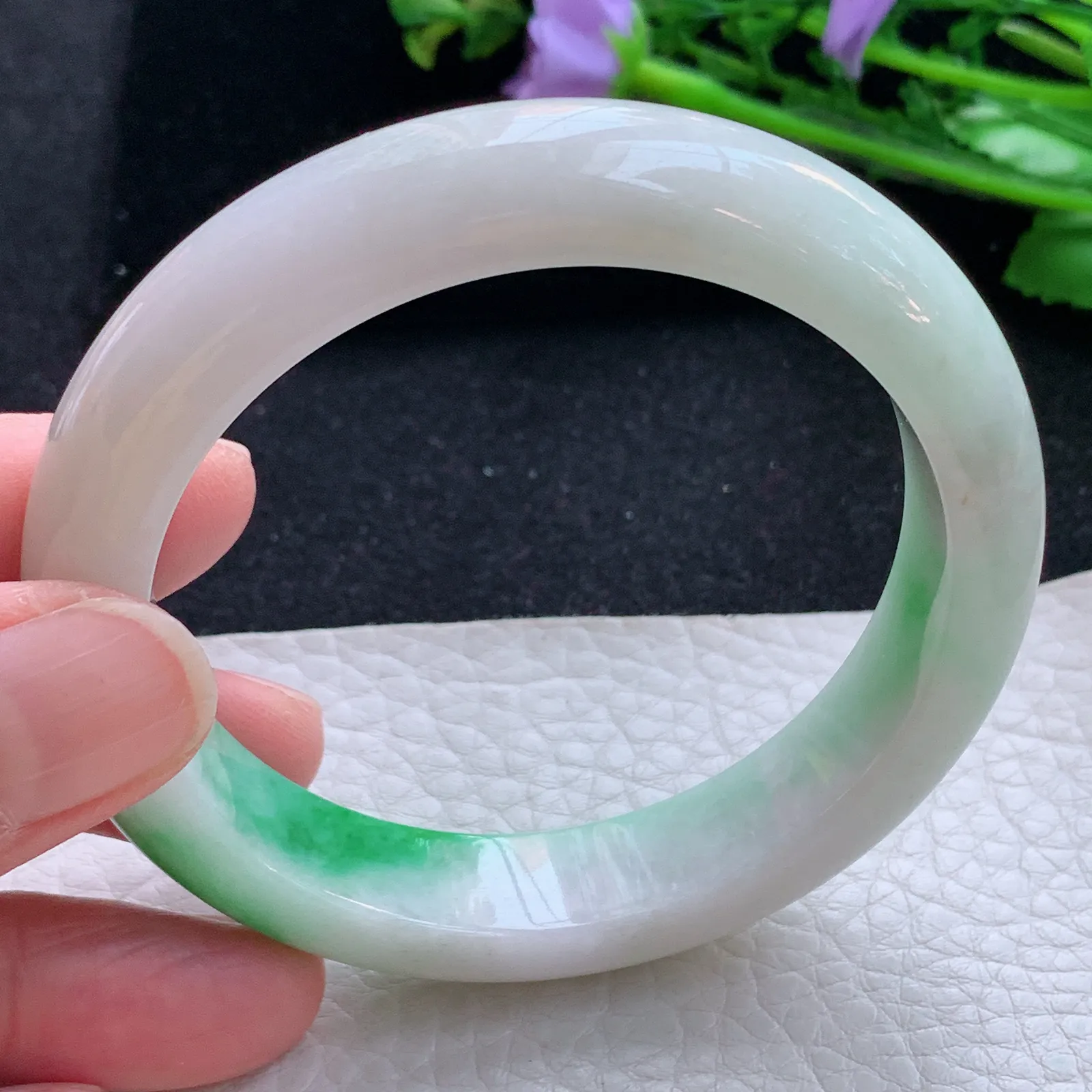 xc自然光57*12.8*8.3平安镯 缅甸翡翠a货玉手镯飘阳绿宽边玉手环