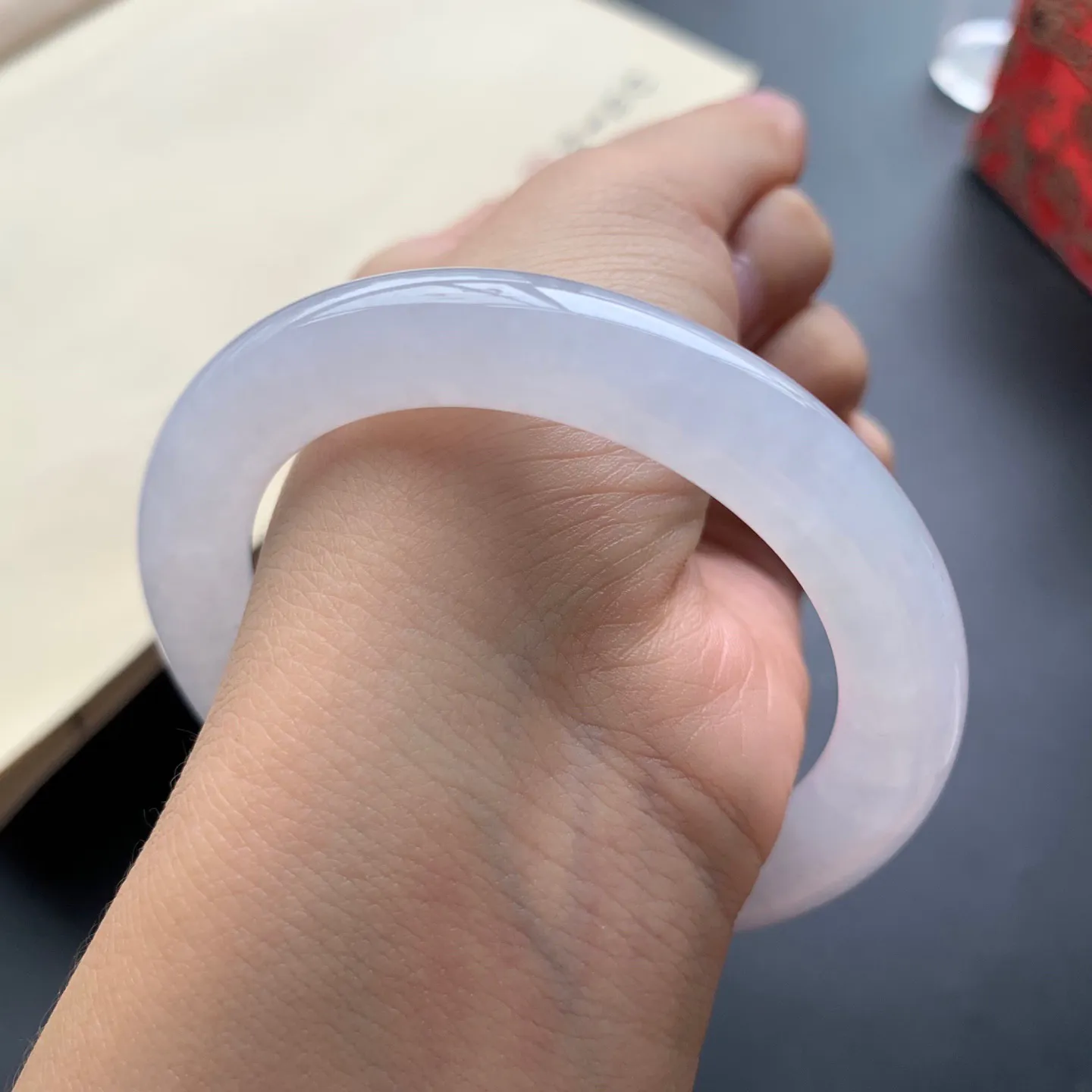 53.6圈口冰种圆条手镯 尺寸：53.6-9.8-9.5，无纹裂，白净透亮，胶感十足