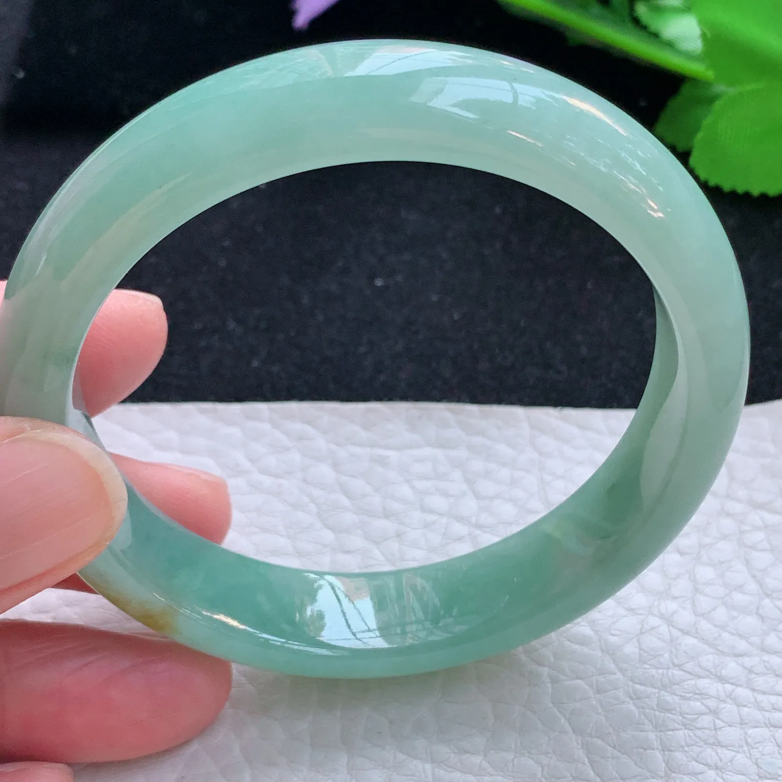 n自然光57*13*7.3平安镯 缅甸翡翠a货玉手镯双彩大气宽边玉手环