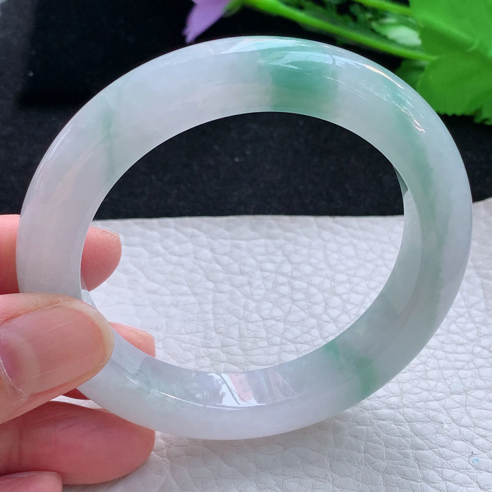 xc自然光56.5*11.5*9.8平安镯 缅甸翡翠a货玉手镯飘花厚装宽边玉手环