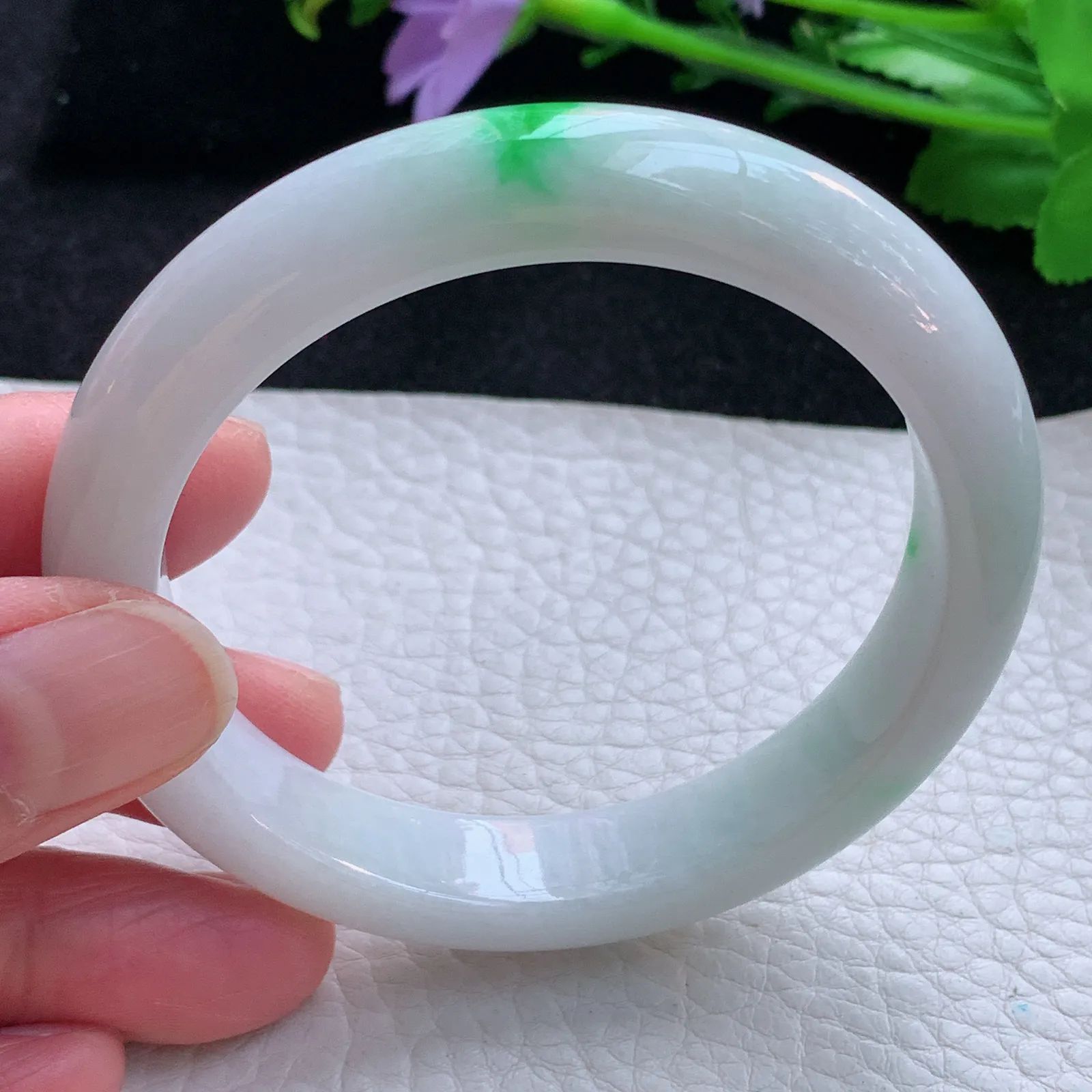 yh自然光55*11.3*8平安镯 翡翠a货玉手镯飘阳绿玉手环 美人镯