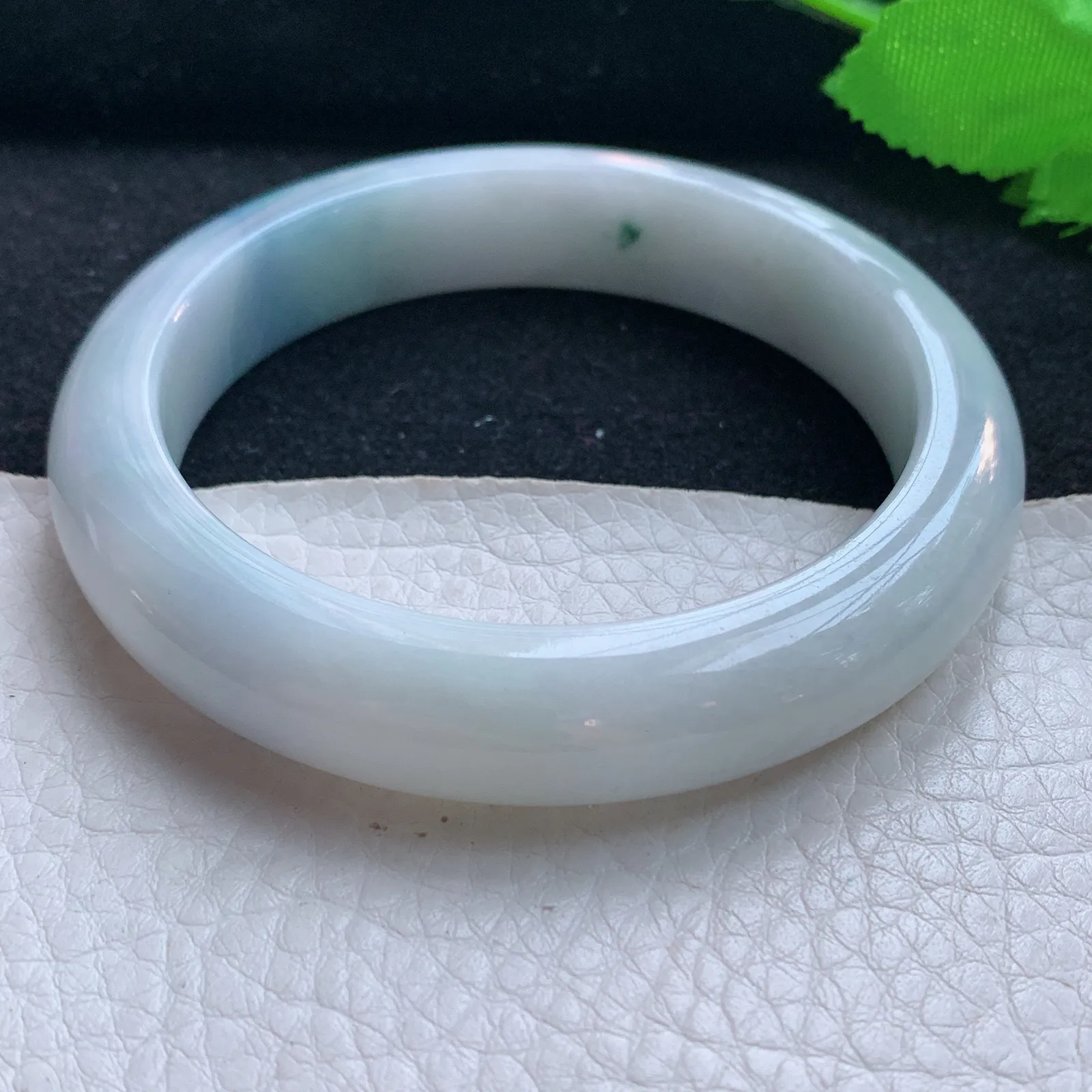 yw5自然光57*12.5*8.5平安镯 缅甸翡翠a货玉手镯高雅宽边玉手环