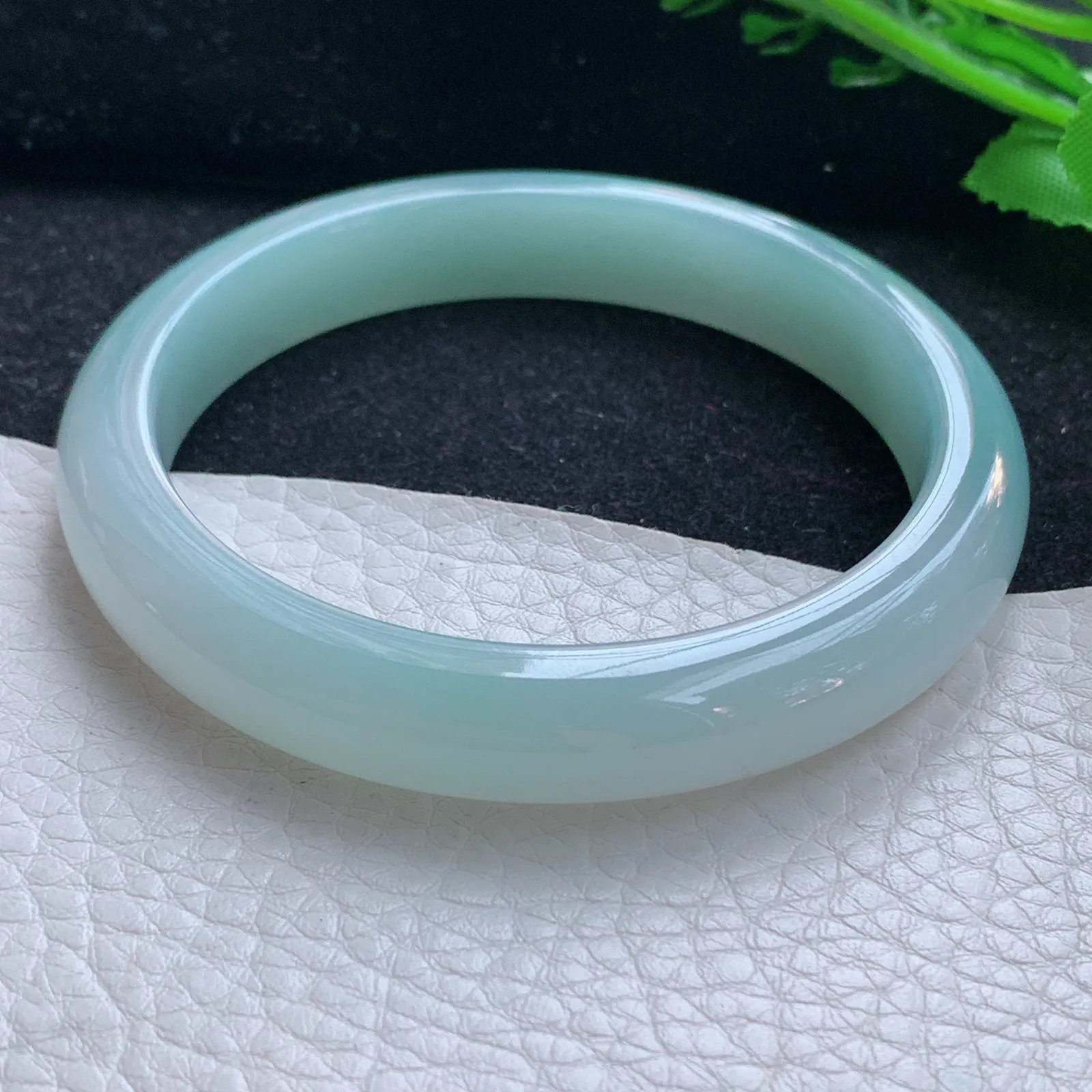 xx自然光59*11*8.2平安镯 缅甸翡翠a货玉手镯冰晴宽边玉手环