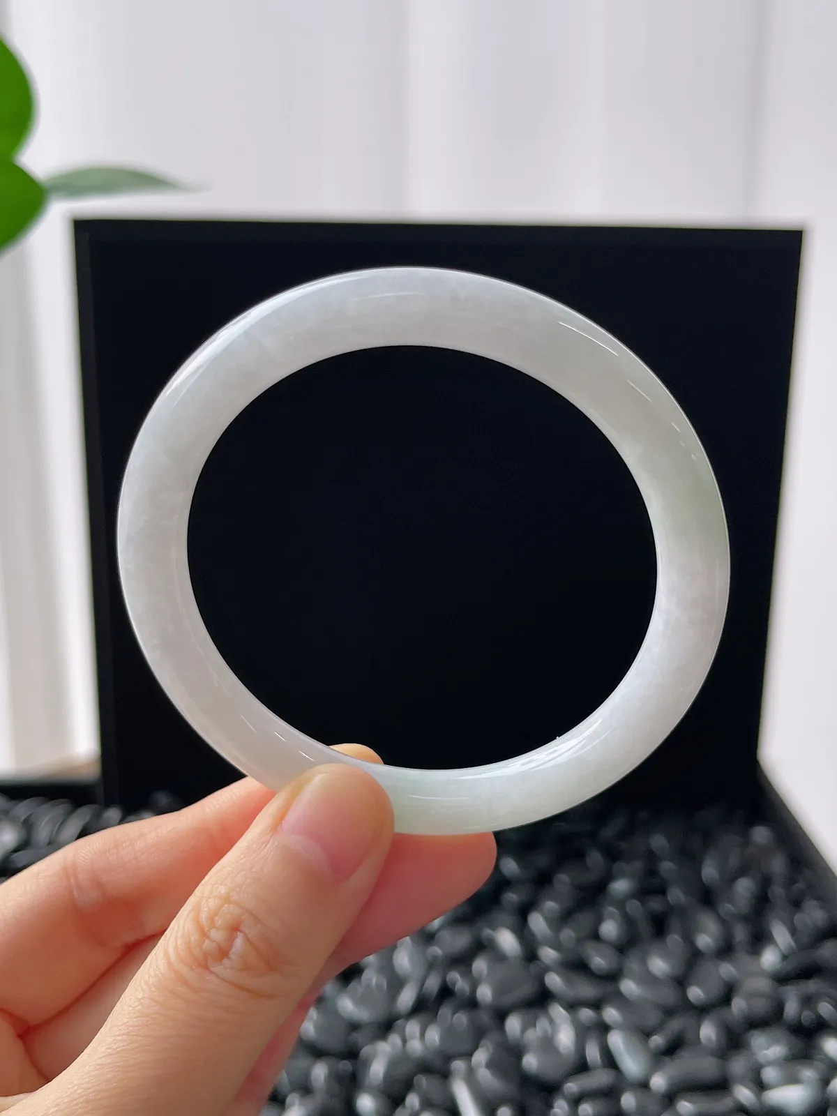 圆镯55圈口，翡翠手镯