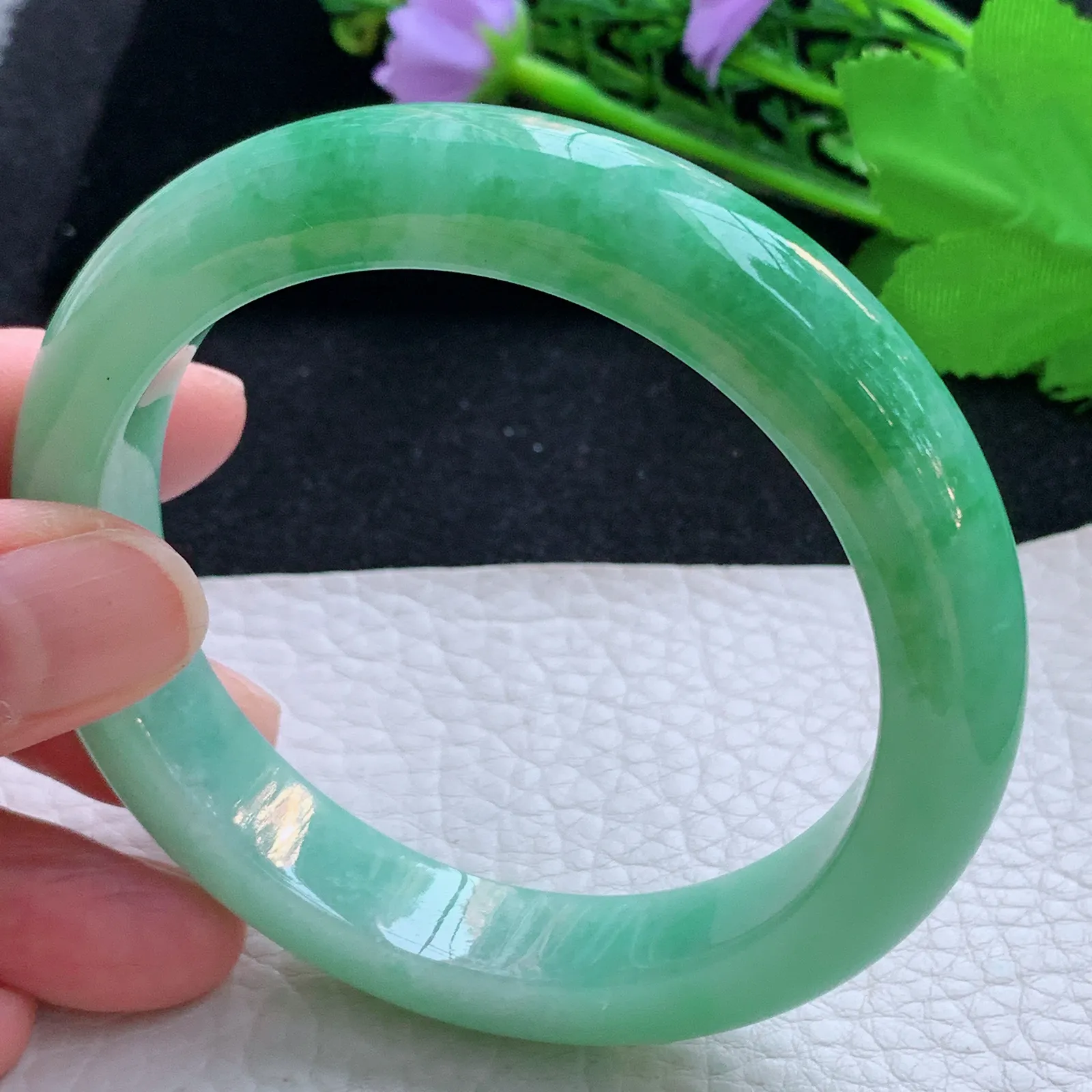 xc大圈口60.5*12.6*9平安镯 缅甸翡翠a货玉手镯满绿厚装宽边玉手环