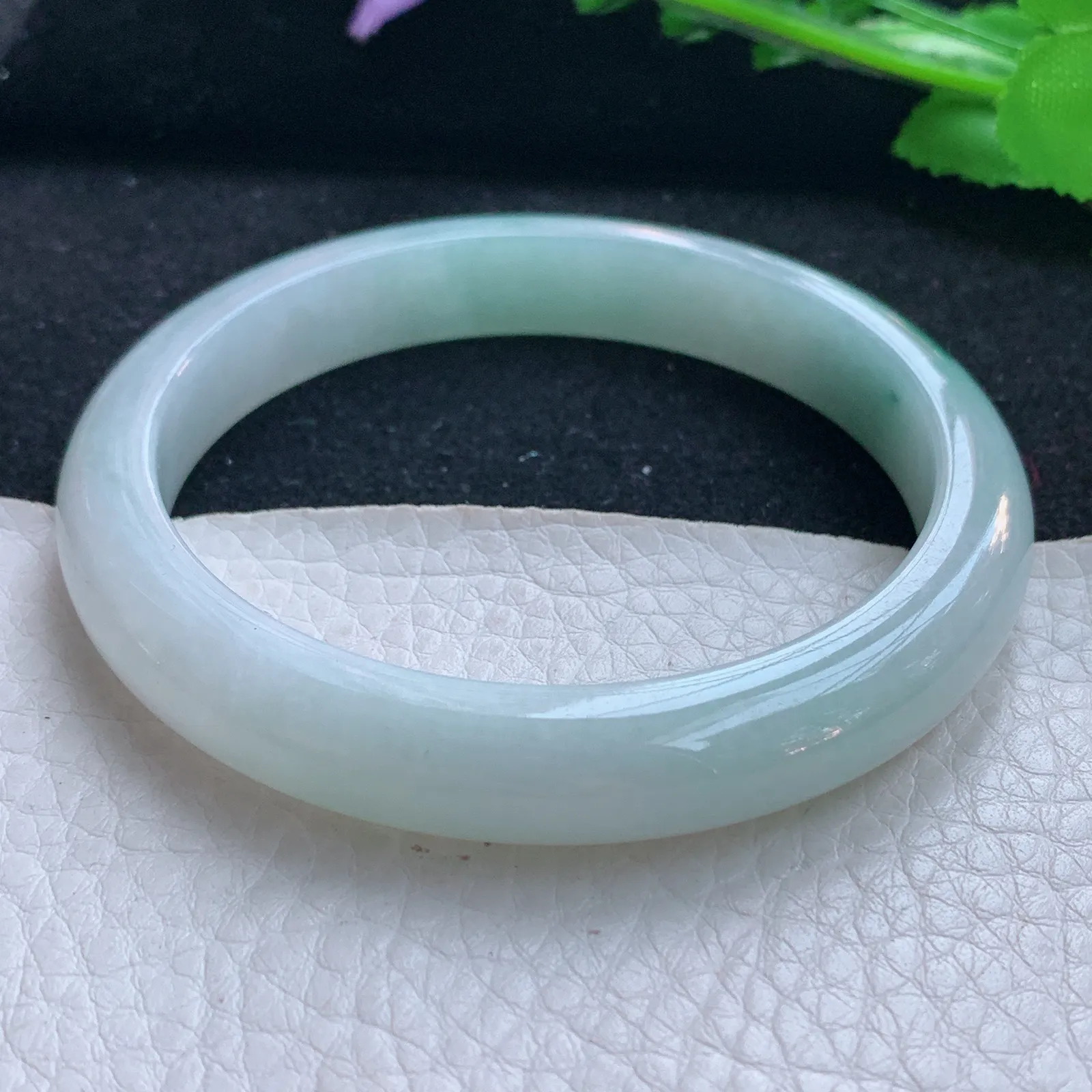 yw5自然光57*10.2*7.5平安镯 缅甸翡翠a货玉手镯飘花秀气宽边玉手环