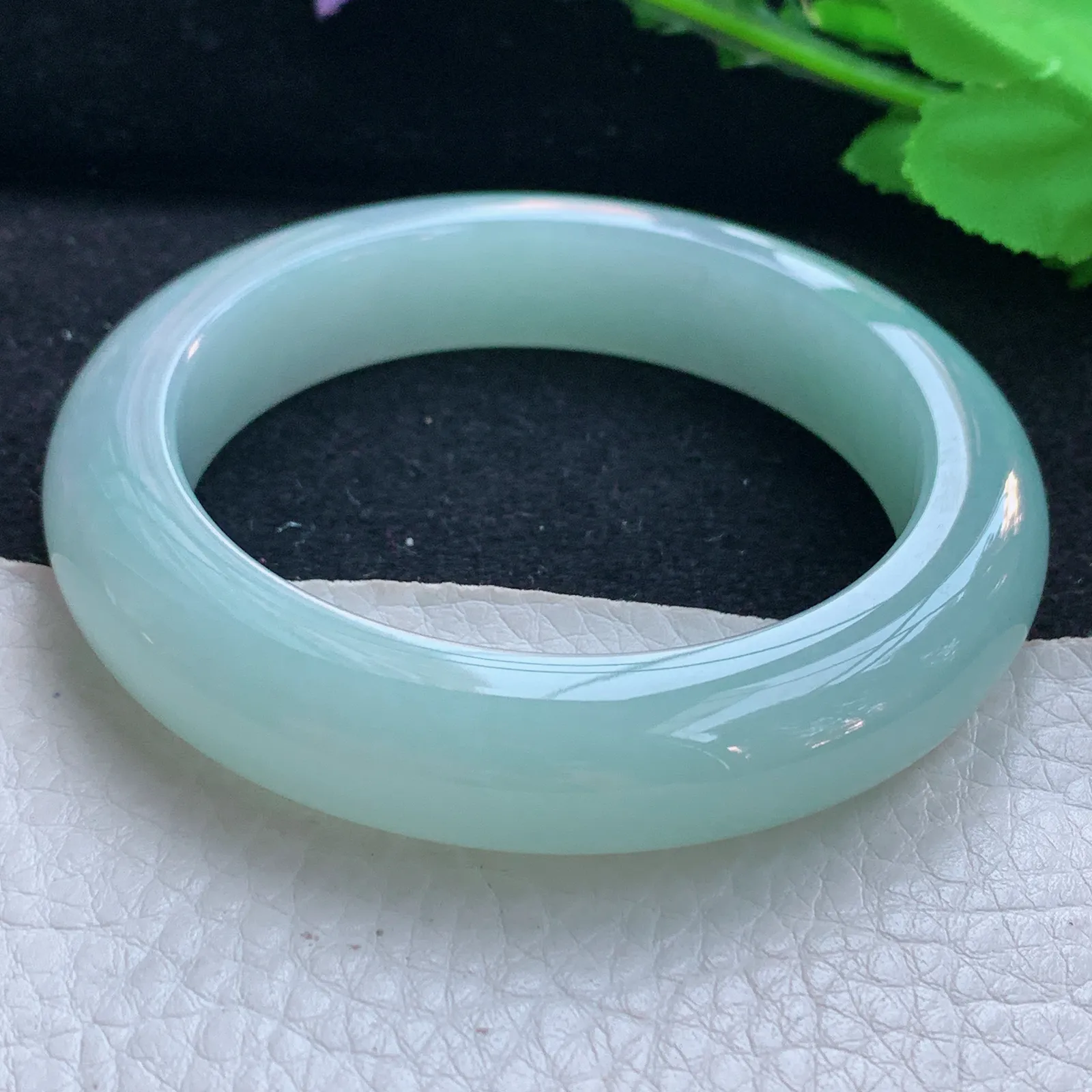 js自然光55*12.8*9.8平安镯 天然缅甸翡翠a货甜绿厚装宽边玉镯子 玉手环