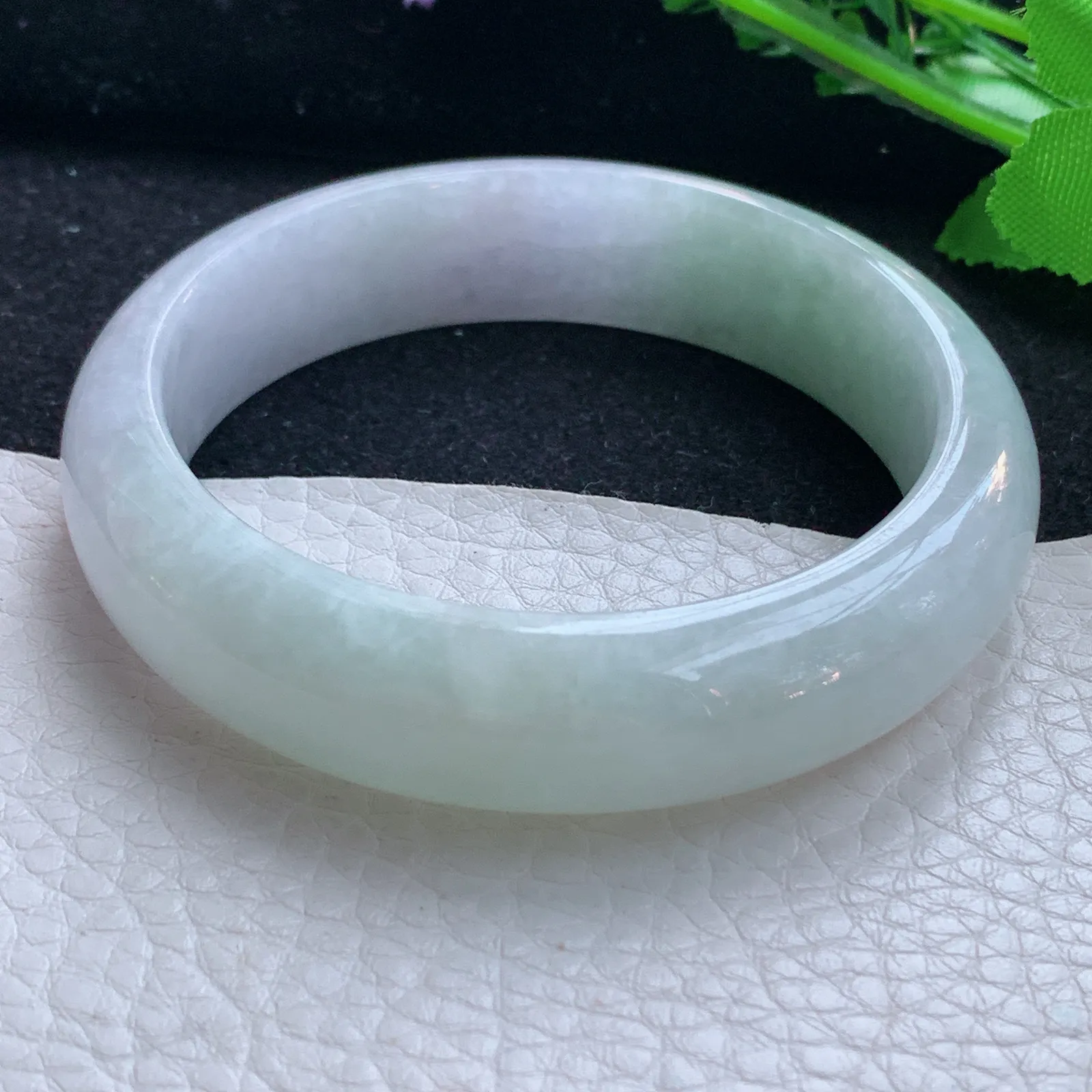 zjf自然光57.5*15*8.2轮胎镯 缅甸翡翠a货玉手镯淡春带彩宽边玉手环