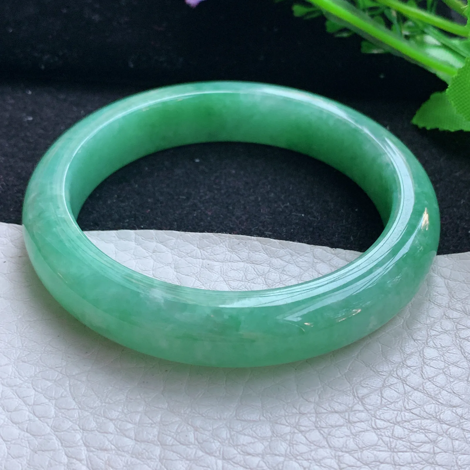 yh自然光56*11.8*8.8平安镯 翡翠a货玉手镯满绿宽边玉手环 美人镯