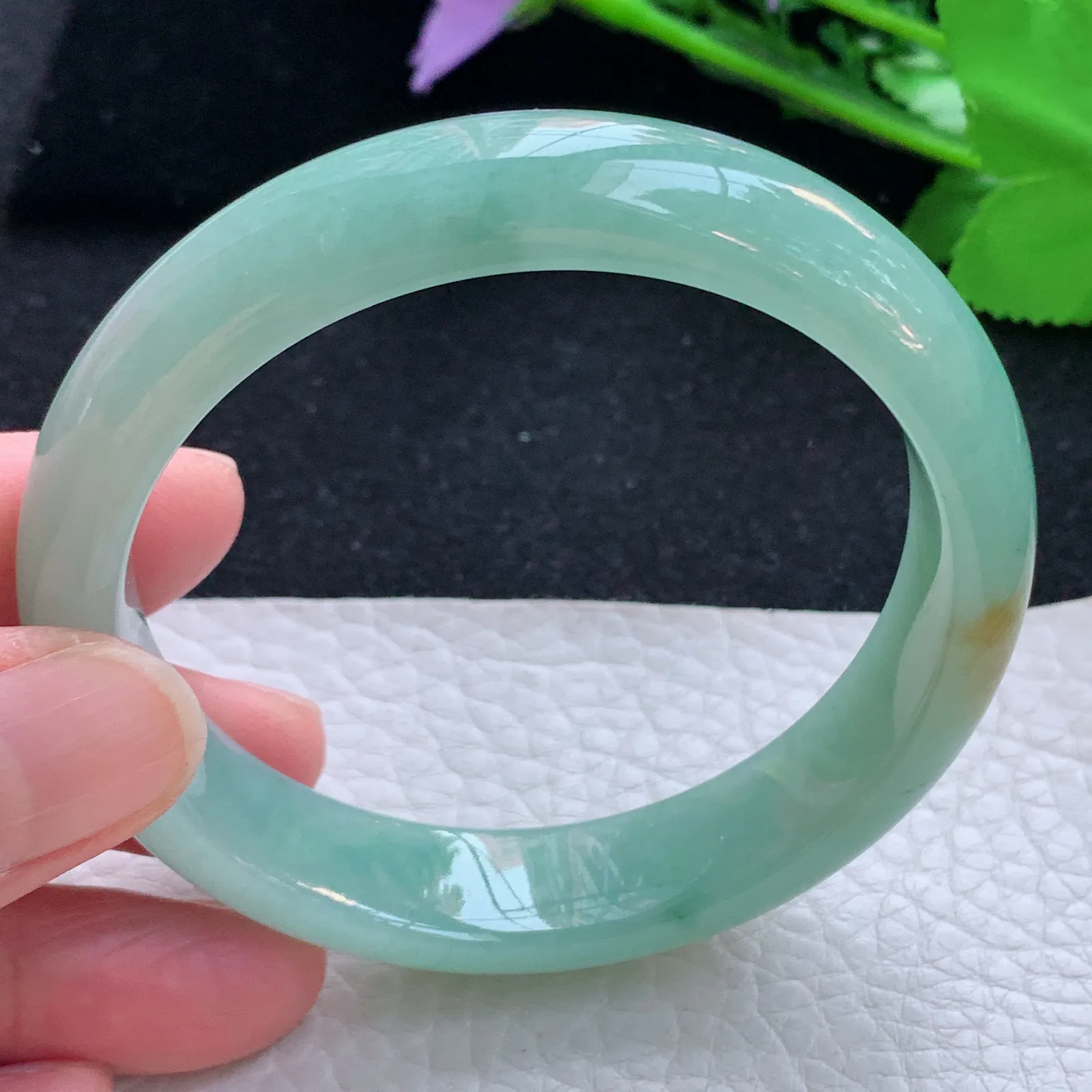 n自然光57*13*7.3平安镯 缅甸翡翠a货玉手镯双彩大气宽边玉手环