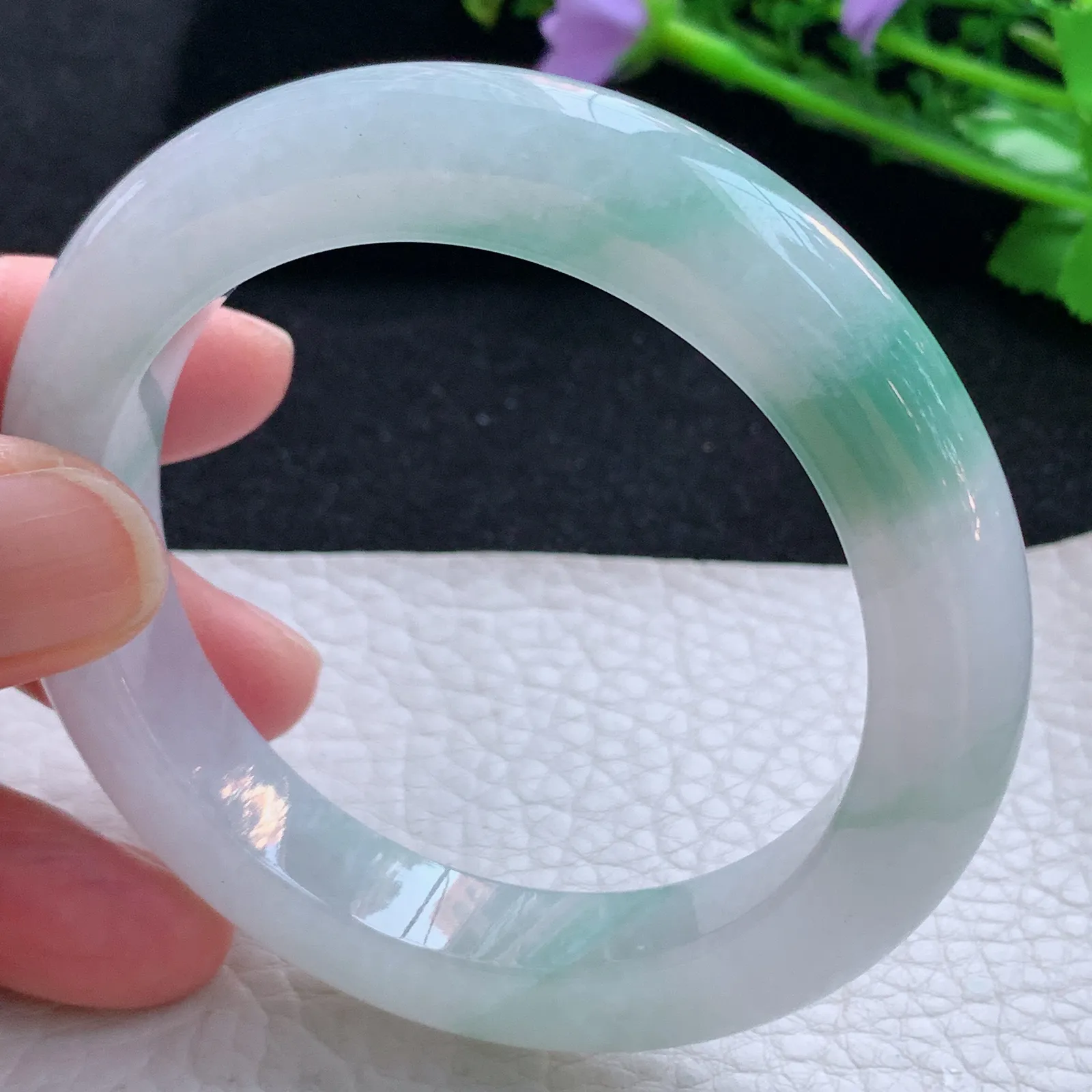 xc自然光56.5*11.5*9.8平安镯 缅甸翡翠a货玉手镯飘花厚装宽边玉手环