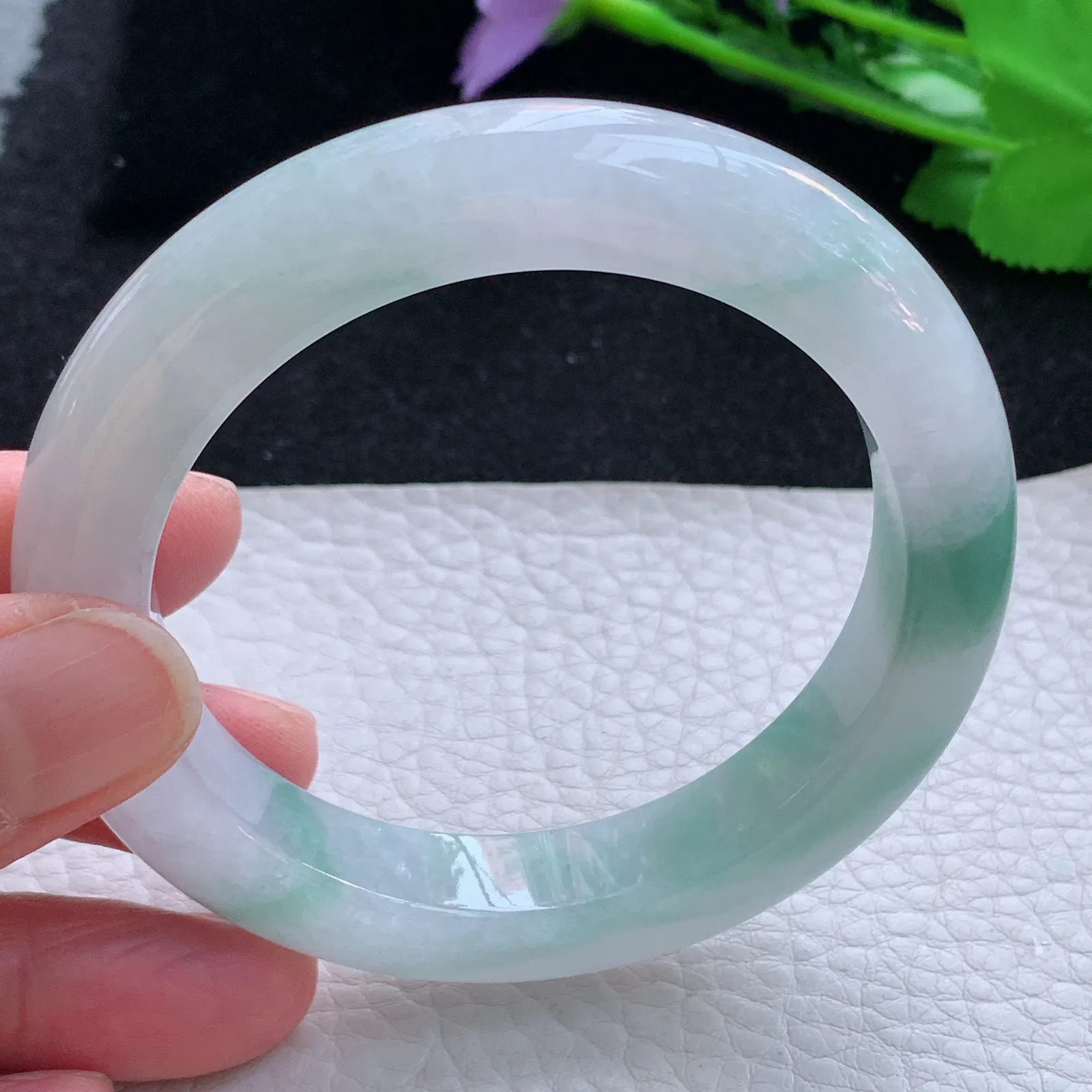 xc自然光56.5*11.5*9.8平安镯 缅甸翡翠a货玉手镯飘花厚装宽边玉手环